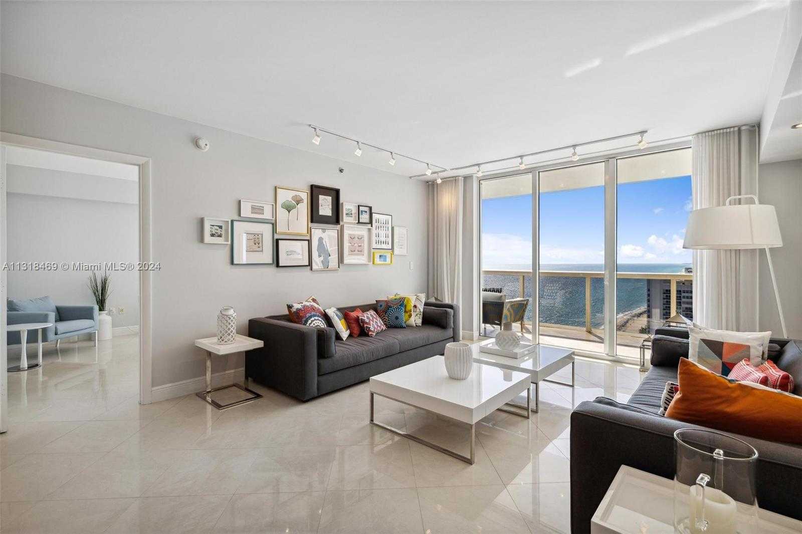 Small Image of 1830 SOUTH OCEAN DR #2703, Hallandale Beach Number 7