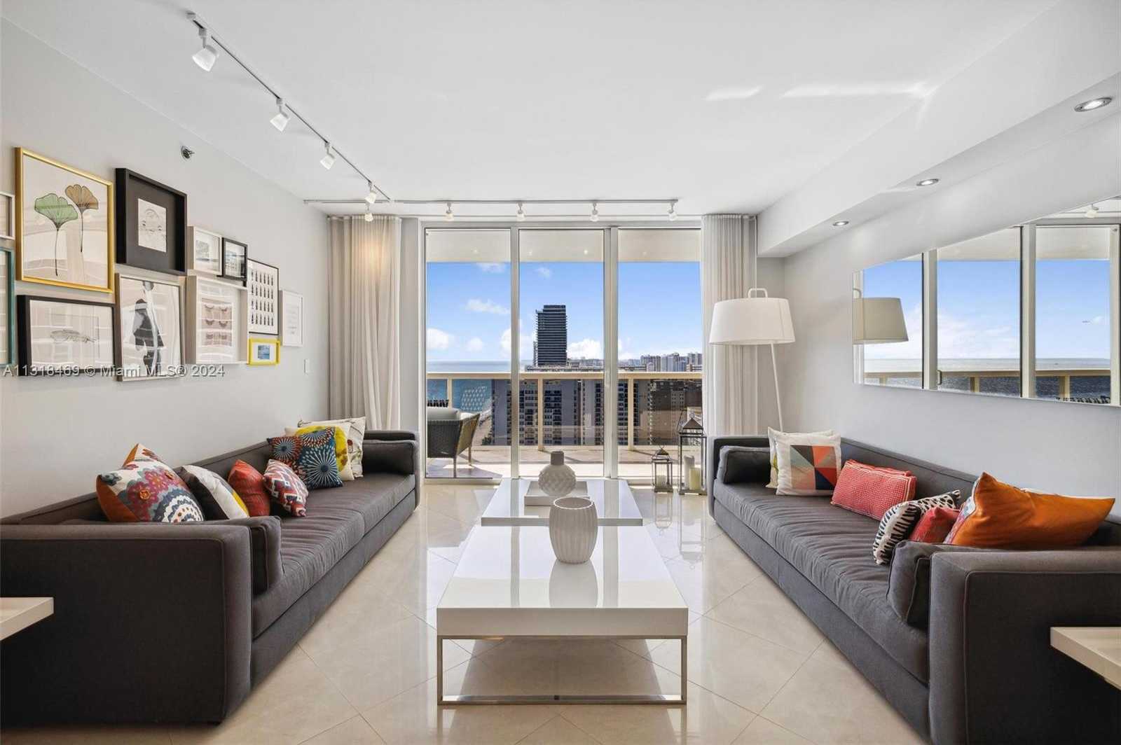 Small Image of 1830 SOUTH OCEAN DR #2703, Hallandale Beach Number 8