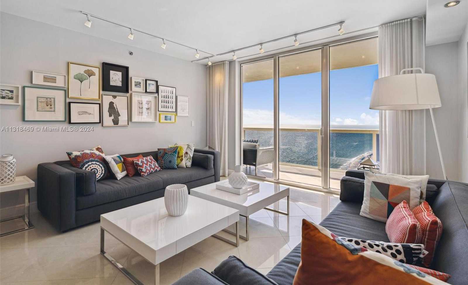 Small Image of 1830 SOUTH OCEAN DR #2703, Hallandale Beach Number 9