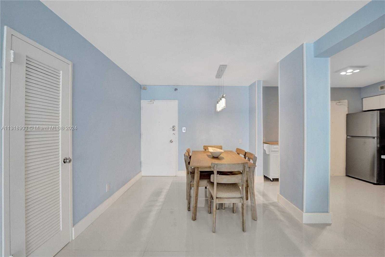 Small Image of 5151 COLLINS AVE #829, Miami Beach Number 58