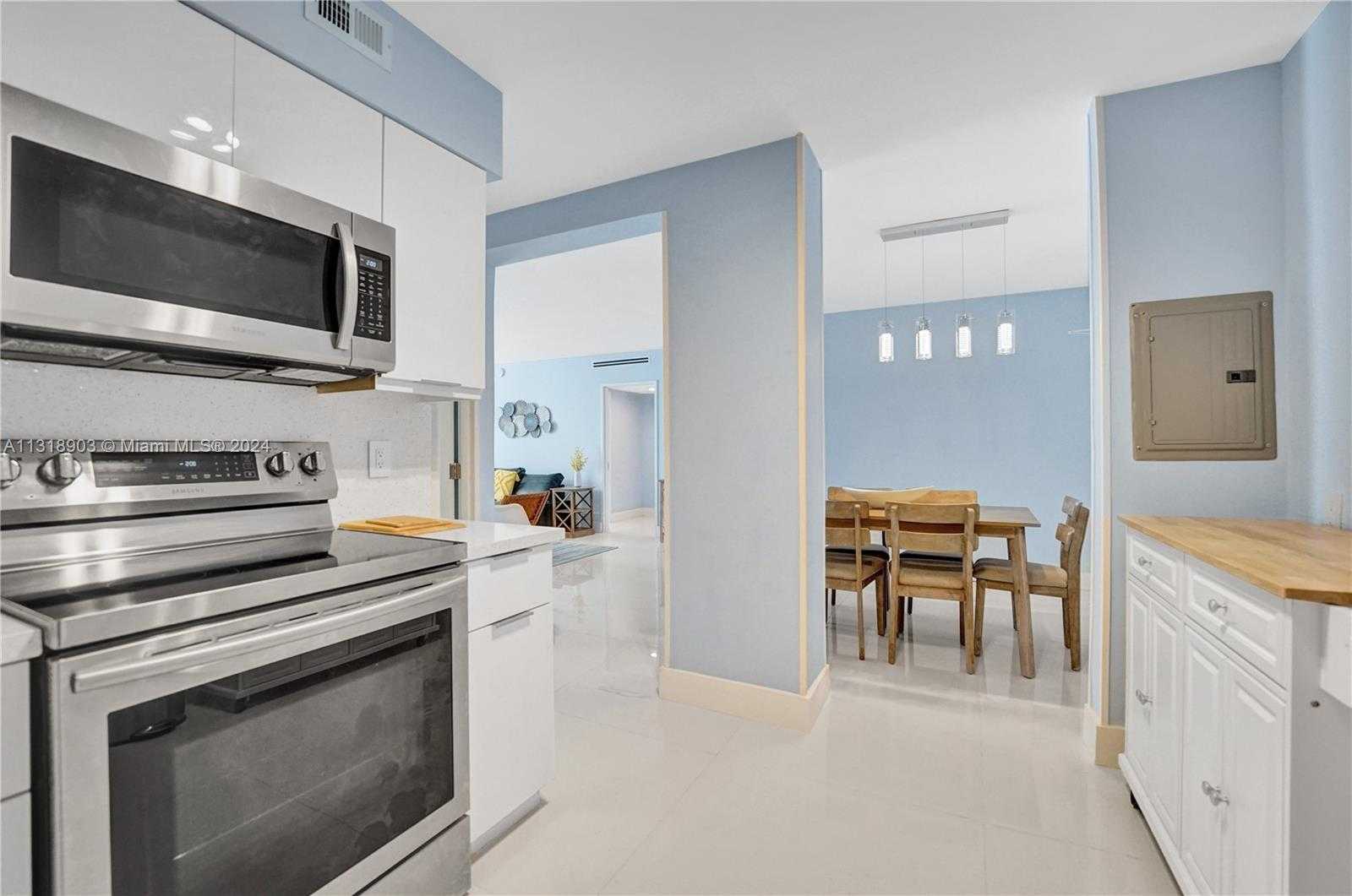 Small Image of 5151 COLLINS AVE #829, Miami Beach Number 77