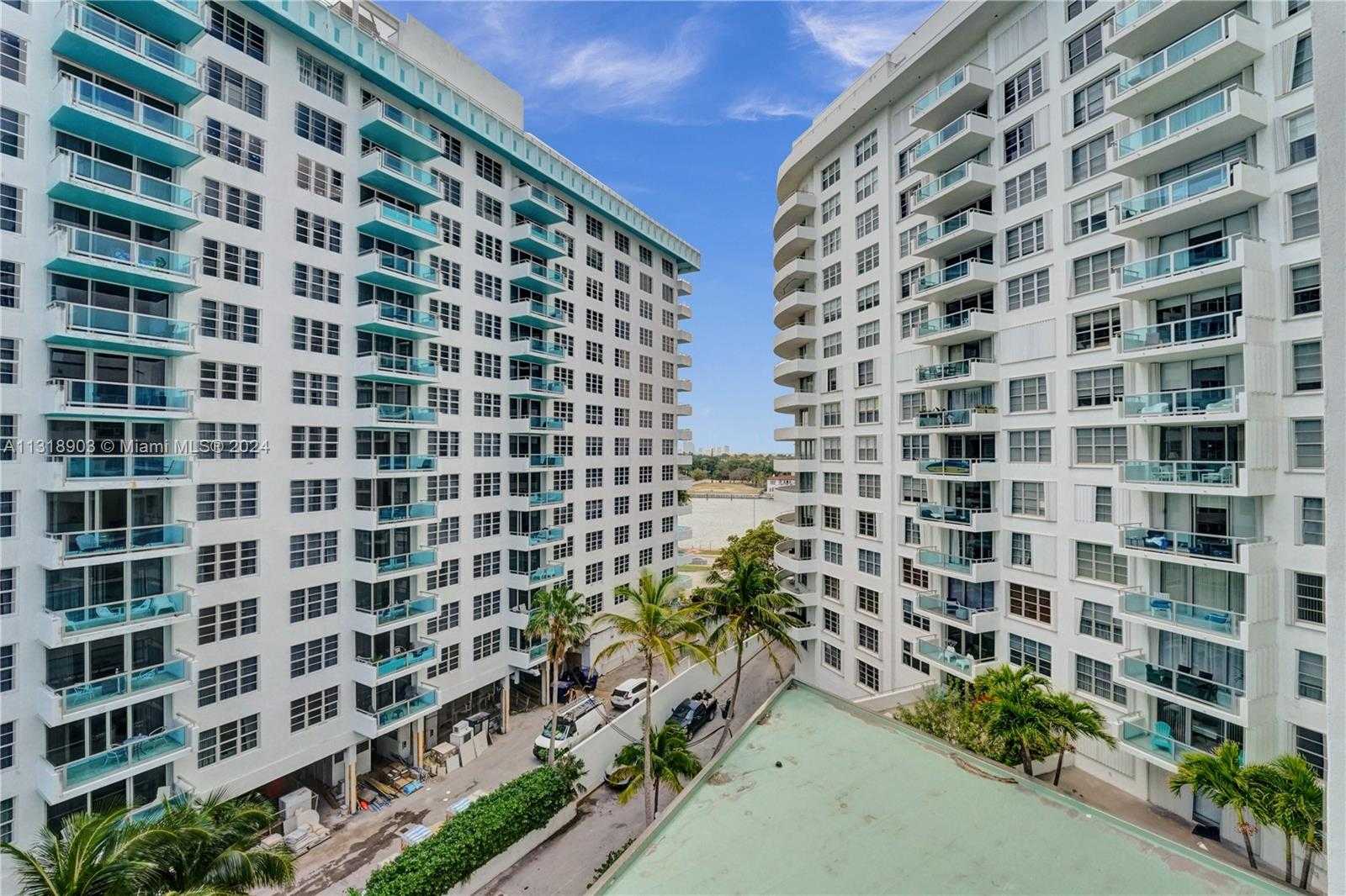 Small Image of 5151 COLLINS AVE #829, Miami Beach Number 98
