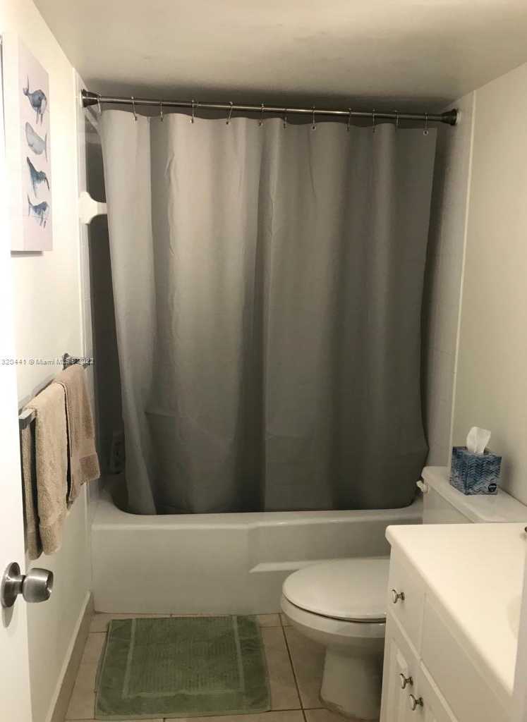 Small Image of 5151 COLLINS AVE #727, Miami Beach Number 6