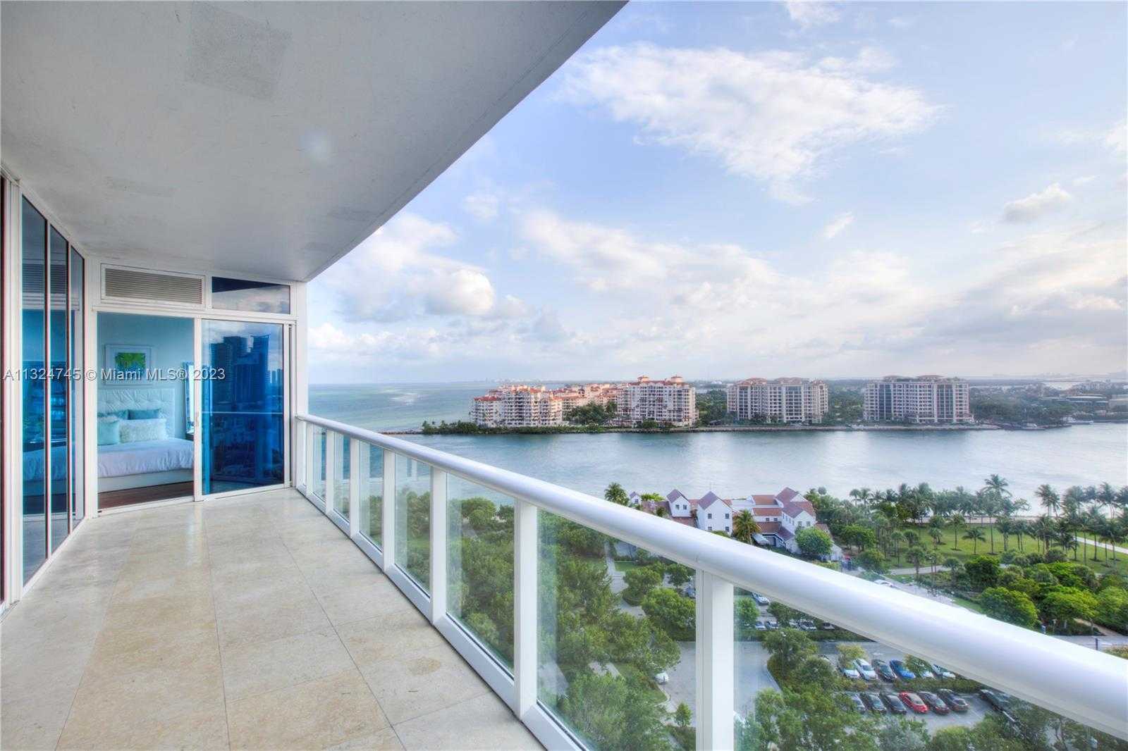 Small Image of 100 SOUTH POINTE DR #1501, Miami Beach Number 19