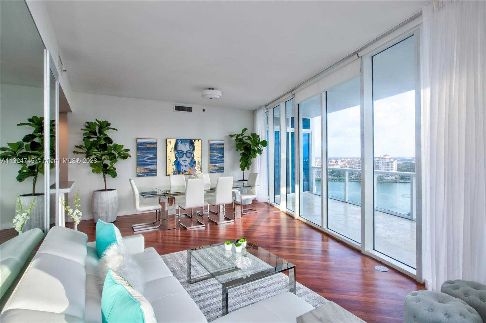 Small Image of 100 SOUTH POINTE DR #1501, Miami Beach Number 3
