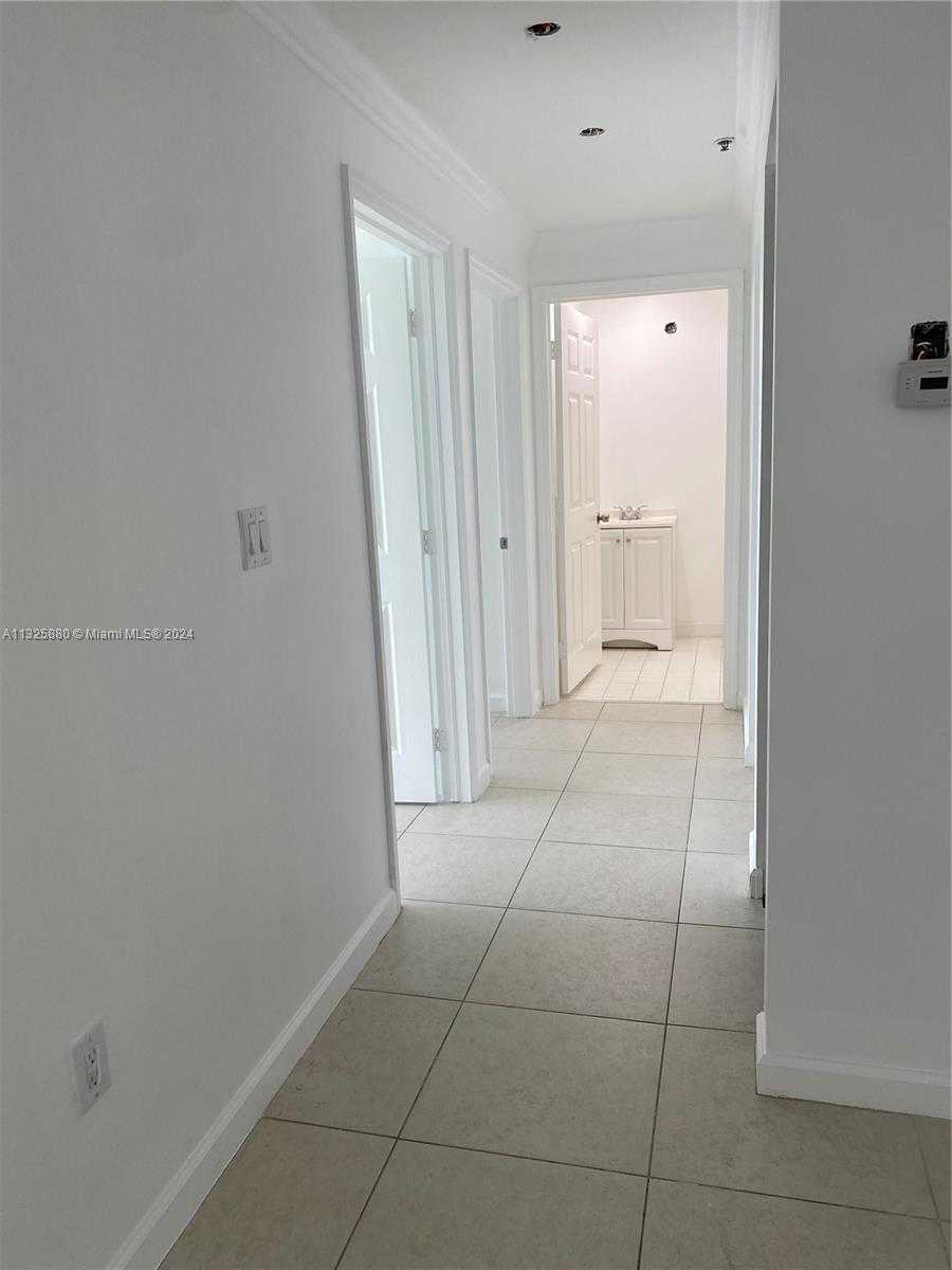 Small Image of 9725 NORTH WEST 52ND ST #522, Doral Number 16