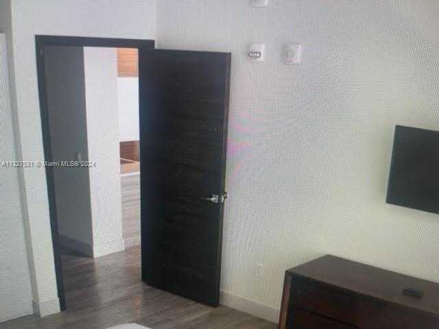 Small Image of 777 NORTH OCEAN DR #S333, Hollywood Number 8