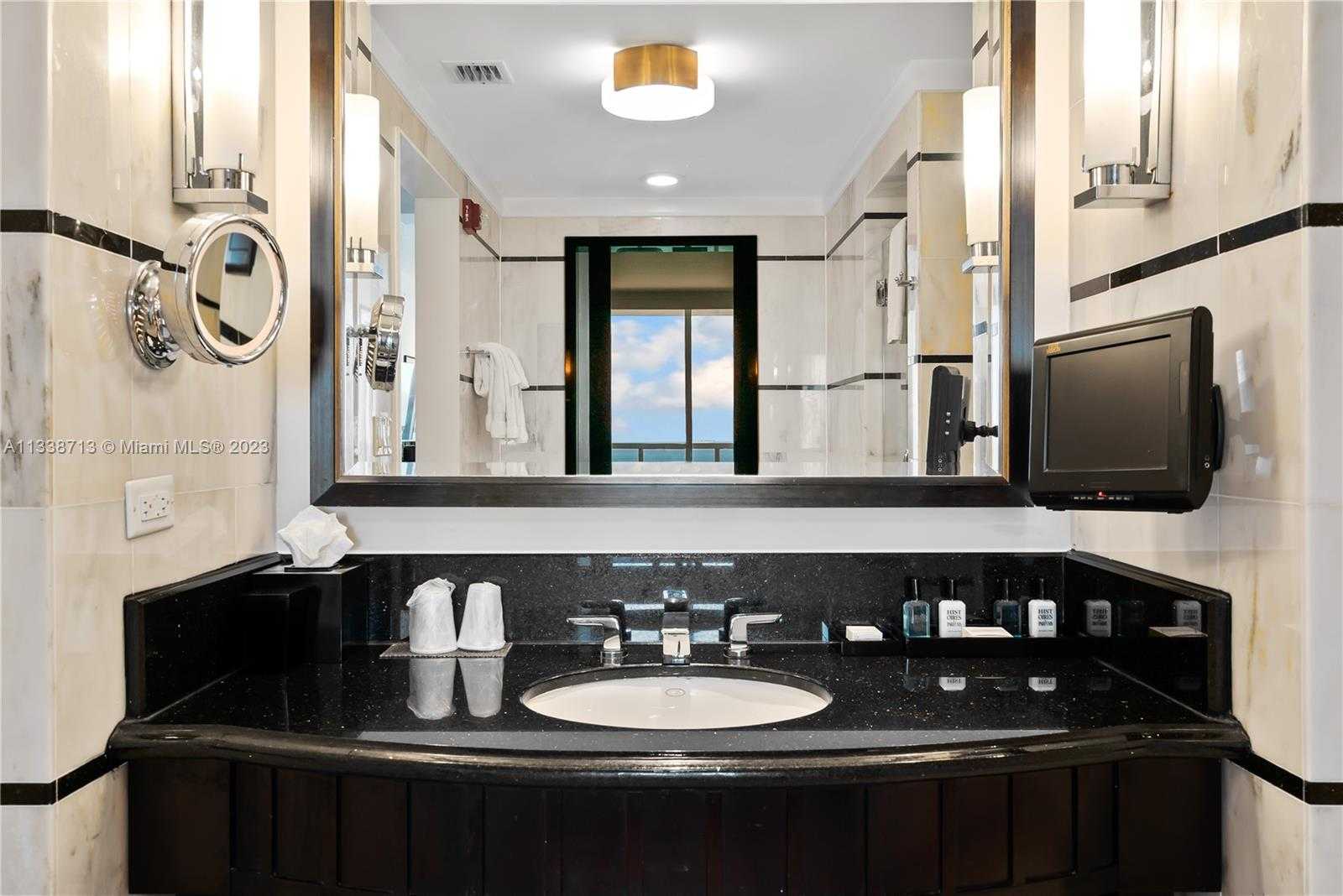 Small Image of 4391 COLLINS AVE #1911/1909/1910/1912, Miami Beach Number 11