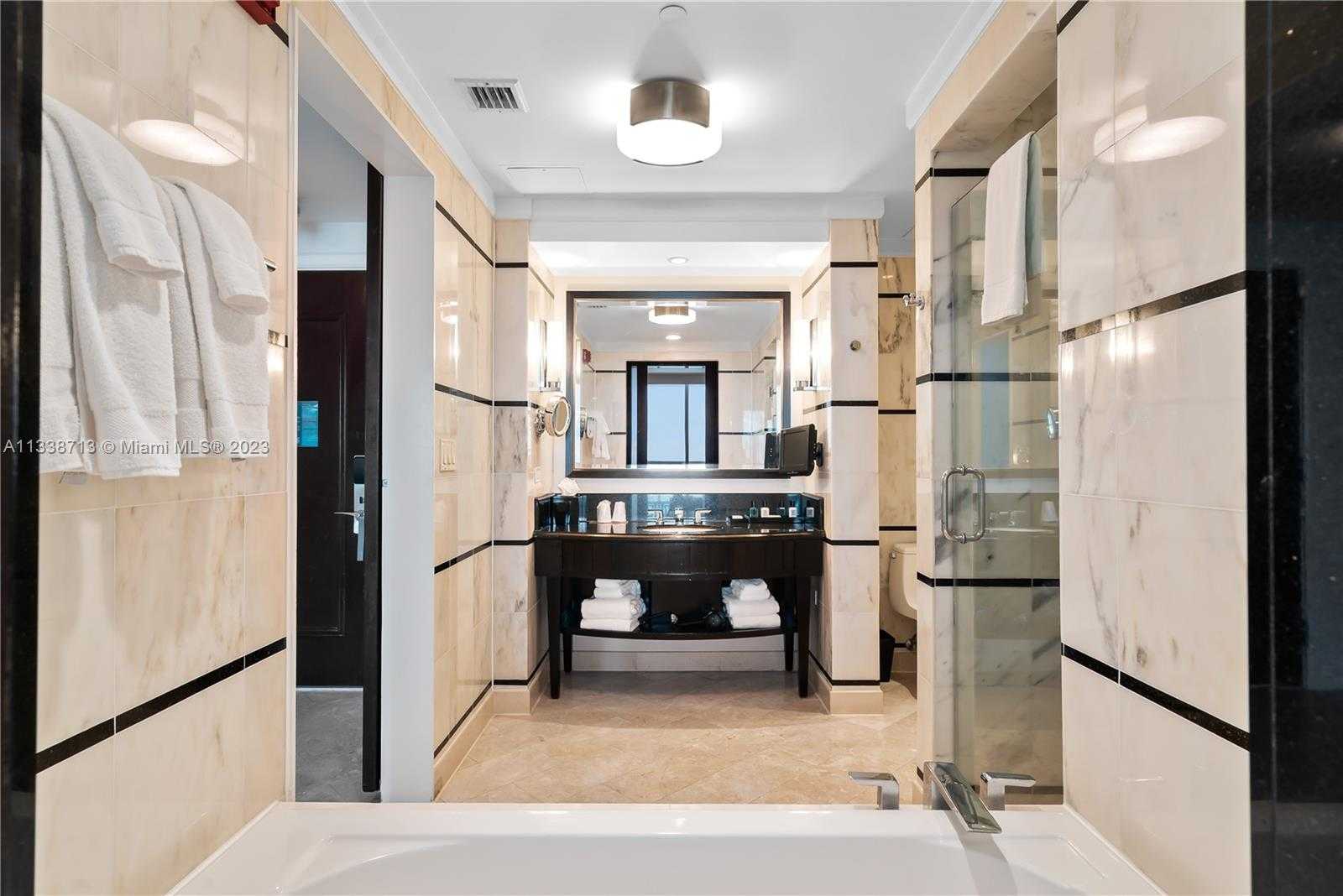 Small Image of 4391 COLLINS AVE #1911/1909/1910/1912, Miami Beach Number 21