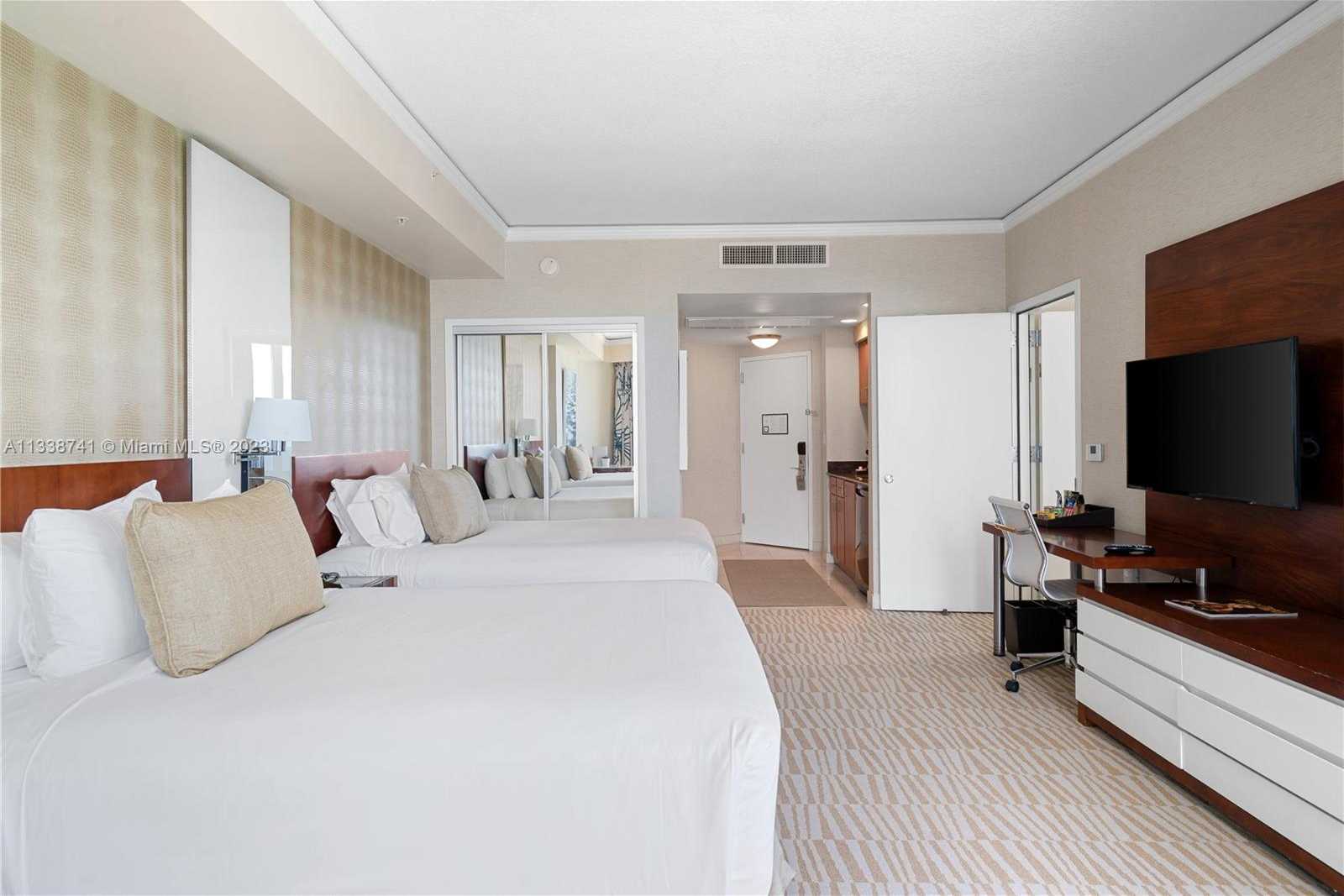 Small Image of 18001 COLLINS AVE #2009, Sunny Isles Beach Number 17