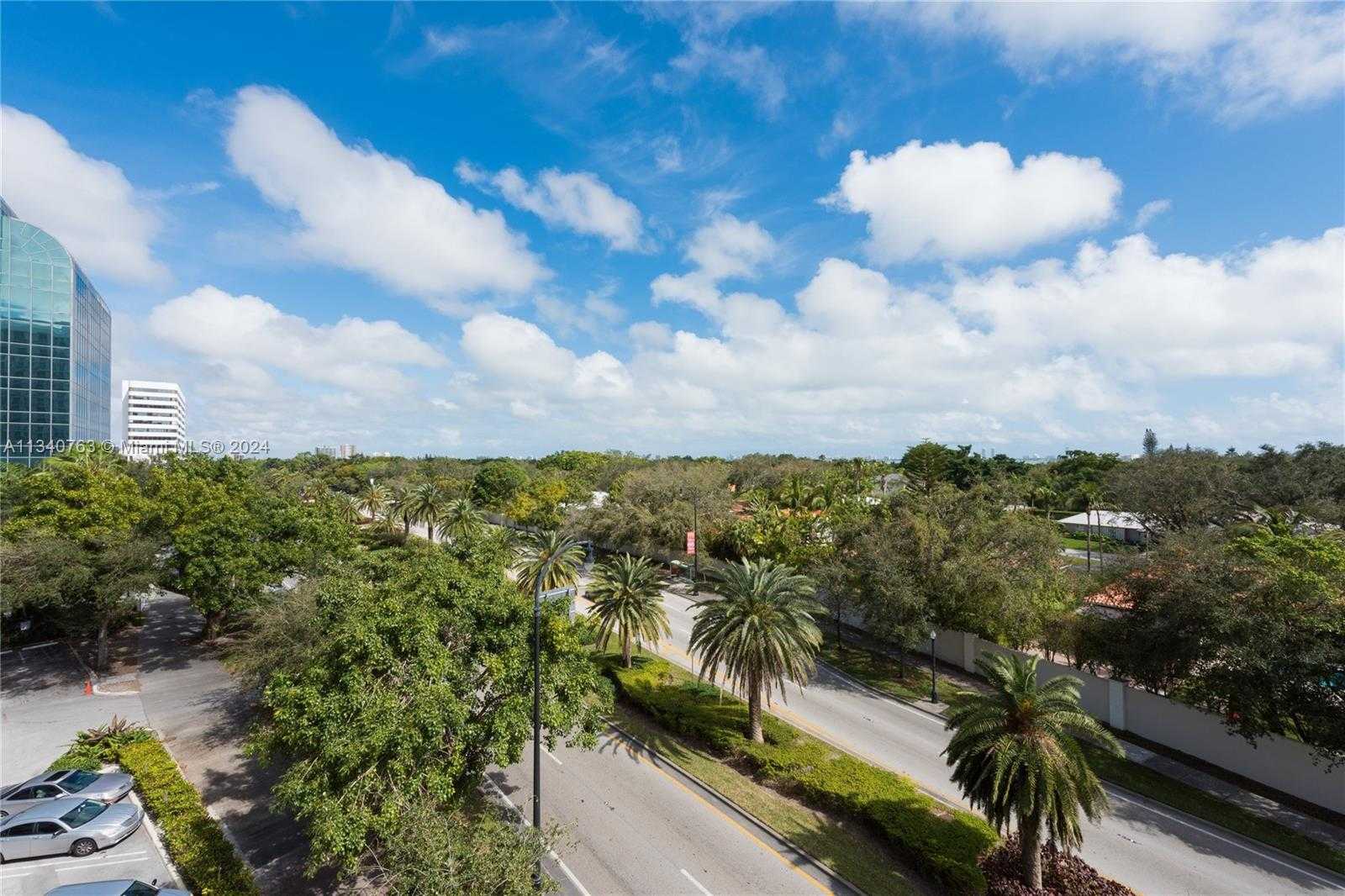 Small Image of 4250 BISCAYNE BLVD #501, Miami Number 22