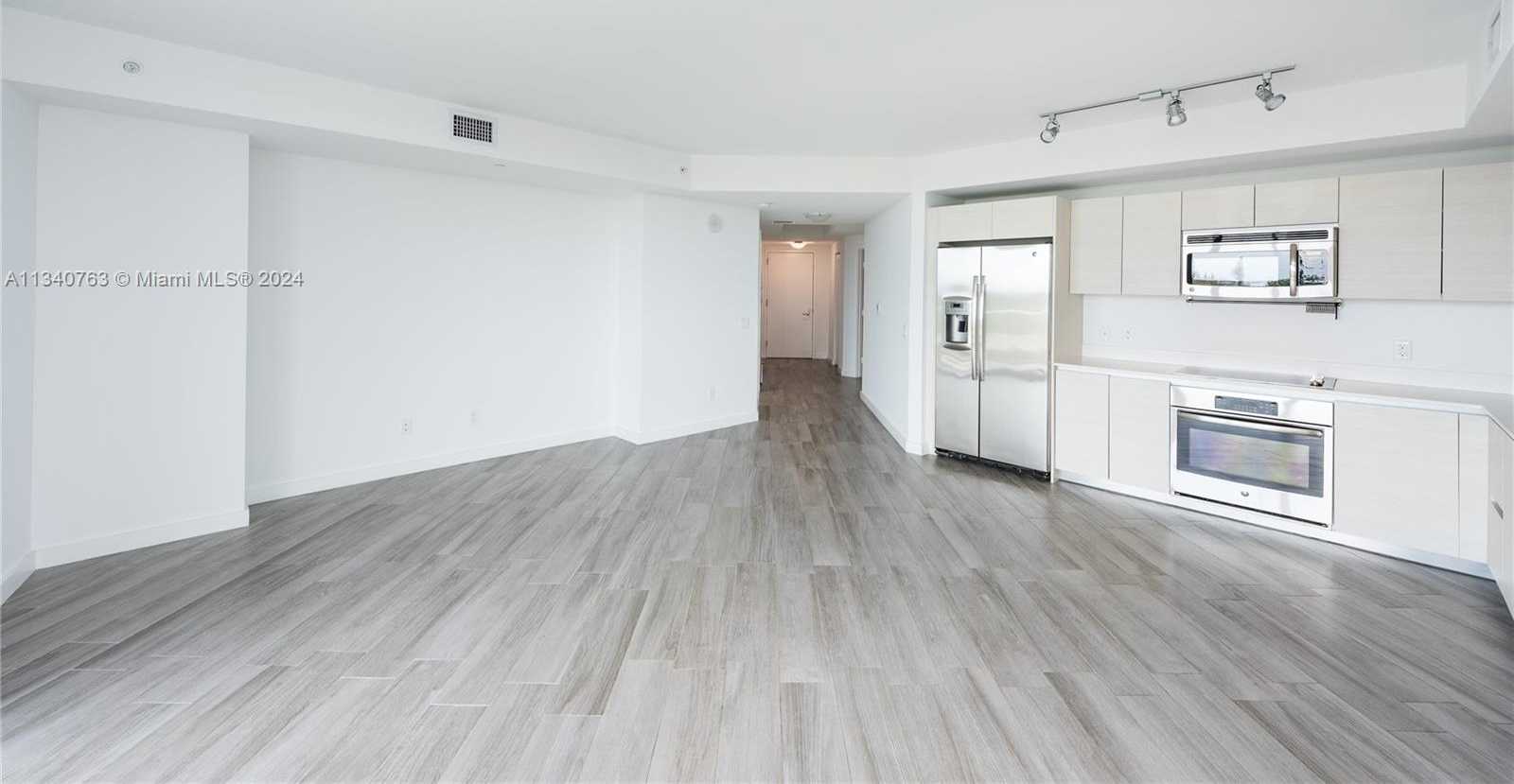 Small Image of 4250 BISCAYNE BLVD #501, Miami Number 4