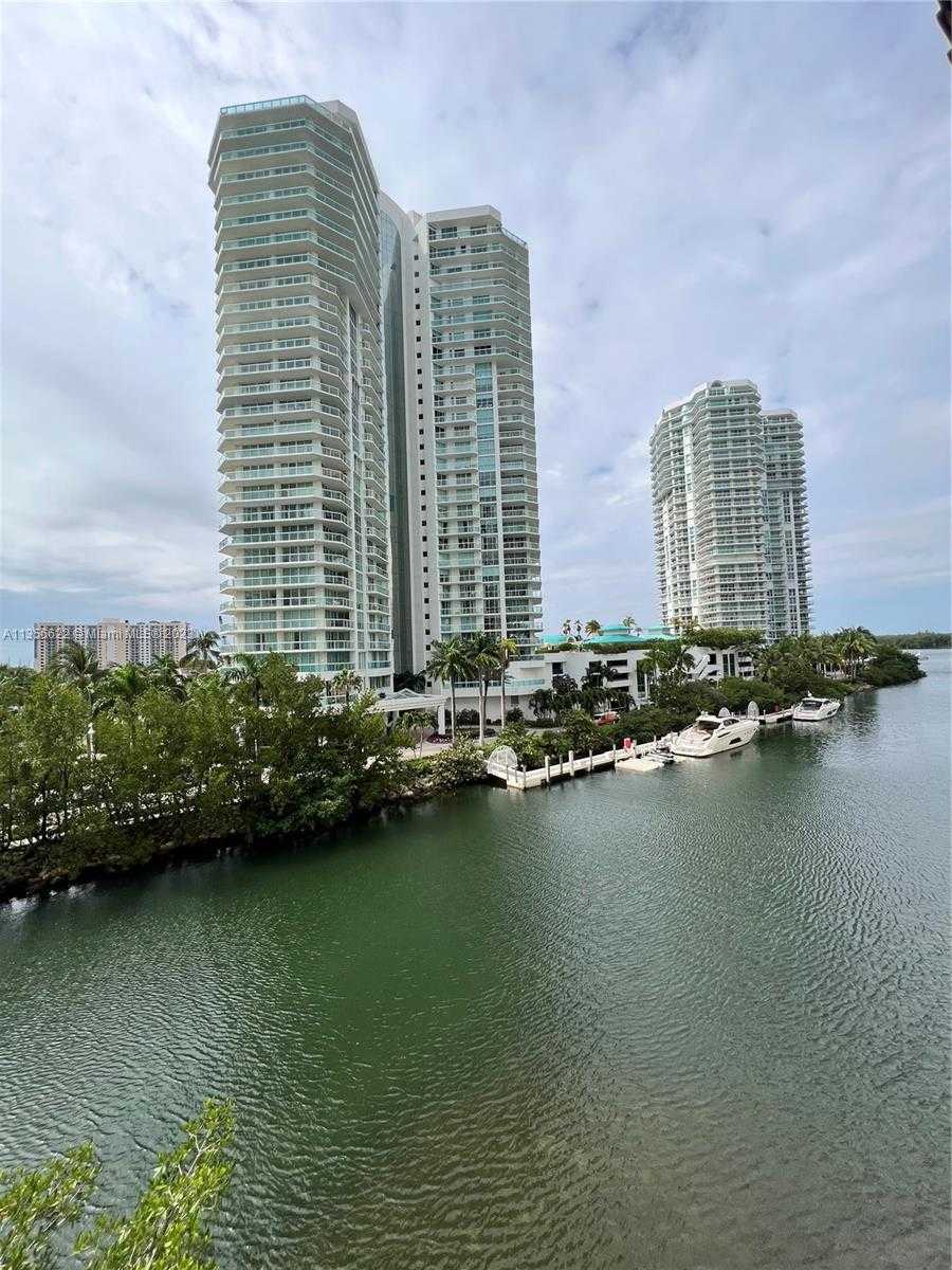 Small Image of 200 SUNNY ISLES BLVD #TH 406, Sunny Isles Beach Number 20