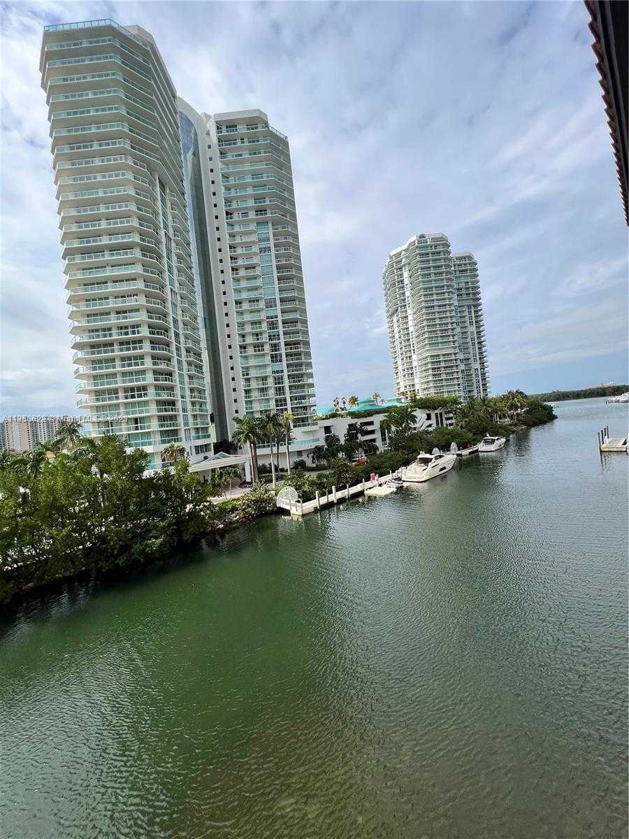 Small Image of 200 SUNNY ISLES BLVD #TH 406, Sunny Isles Beach Number 28