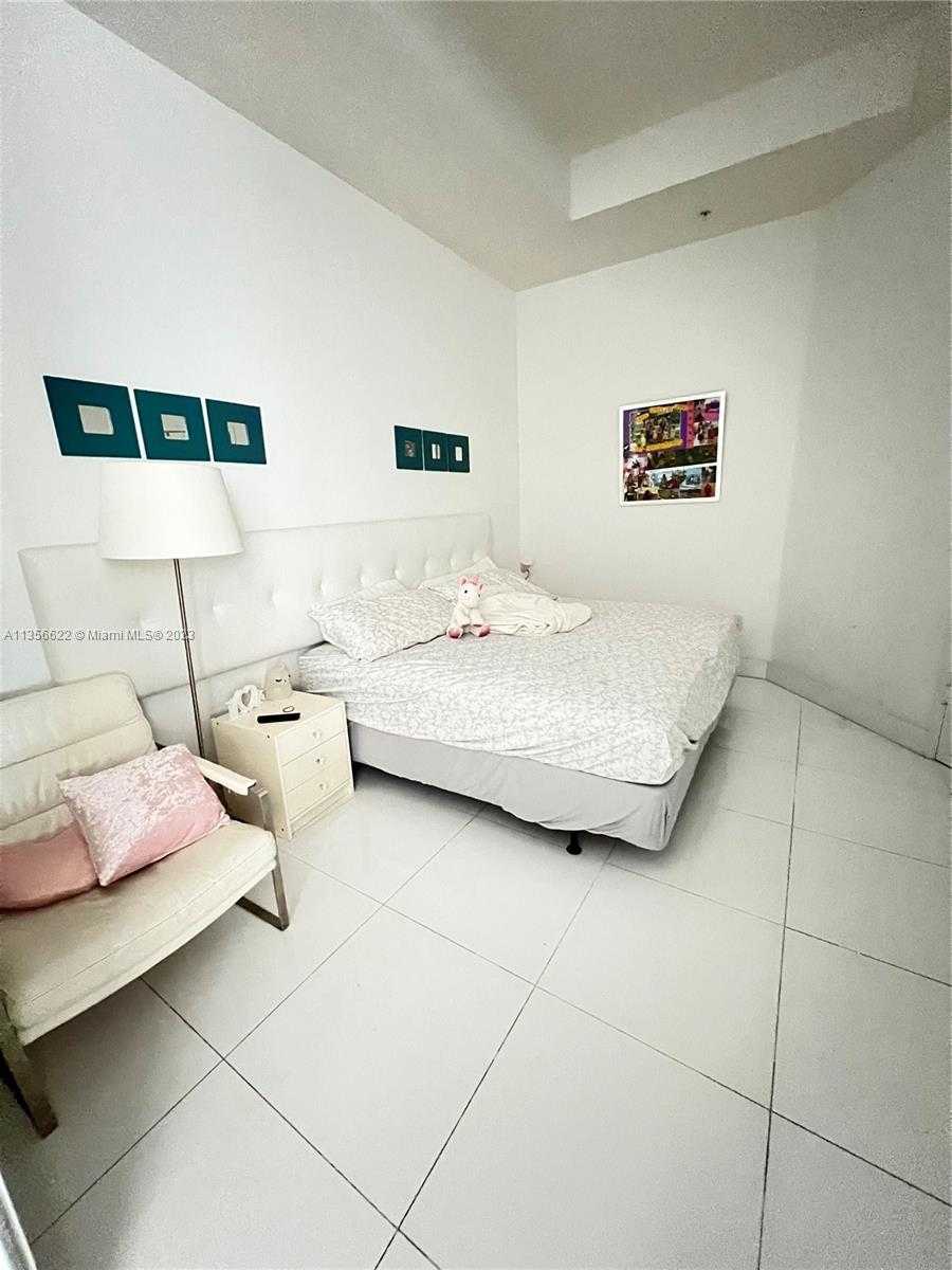 Small Image of 200 SUNNY ISLES BLVD #TH 406, Sunny Isles Beach Number 41