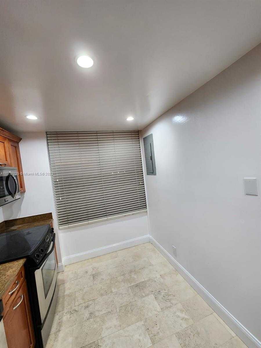 Small Image of 780 NORTH EAST 69TH ST #1810, Miami Number 9