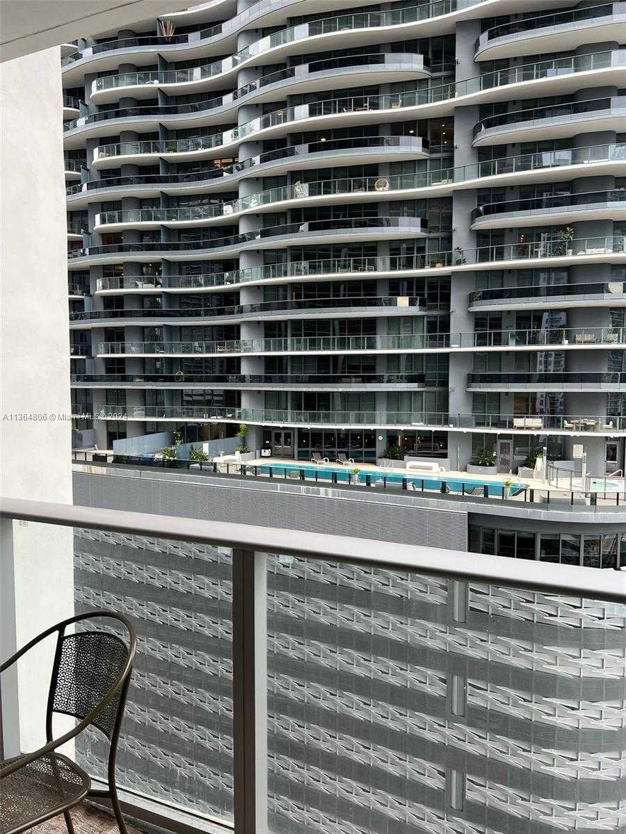 Small Image of 1010 BRICKELL AVE #2010, Miami Number 3