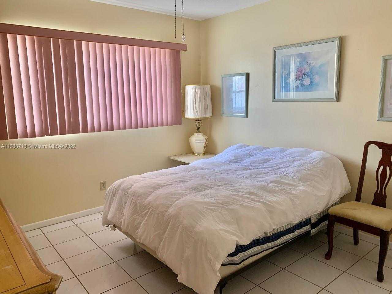 Small Image of 5300 WASHINGTON ST #G123, Hollywood Number 13