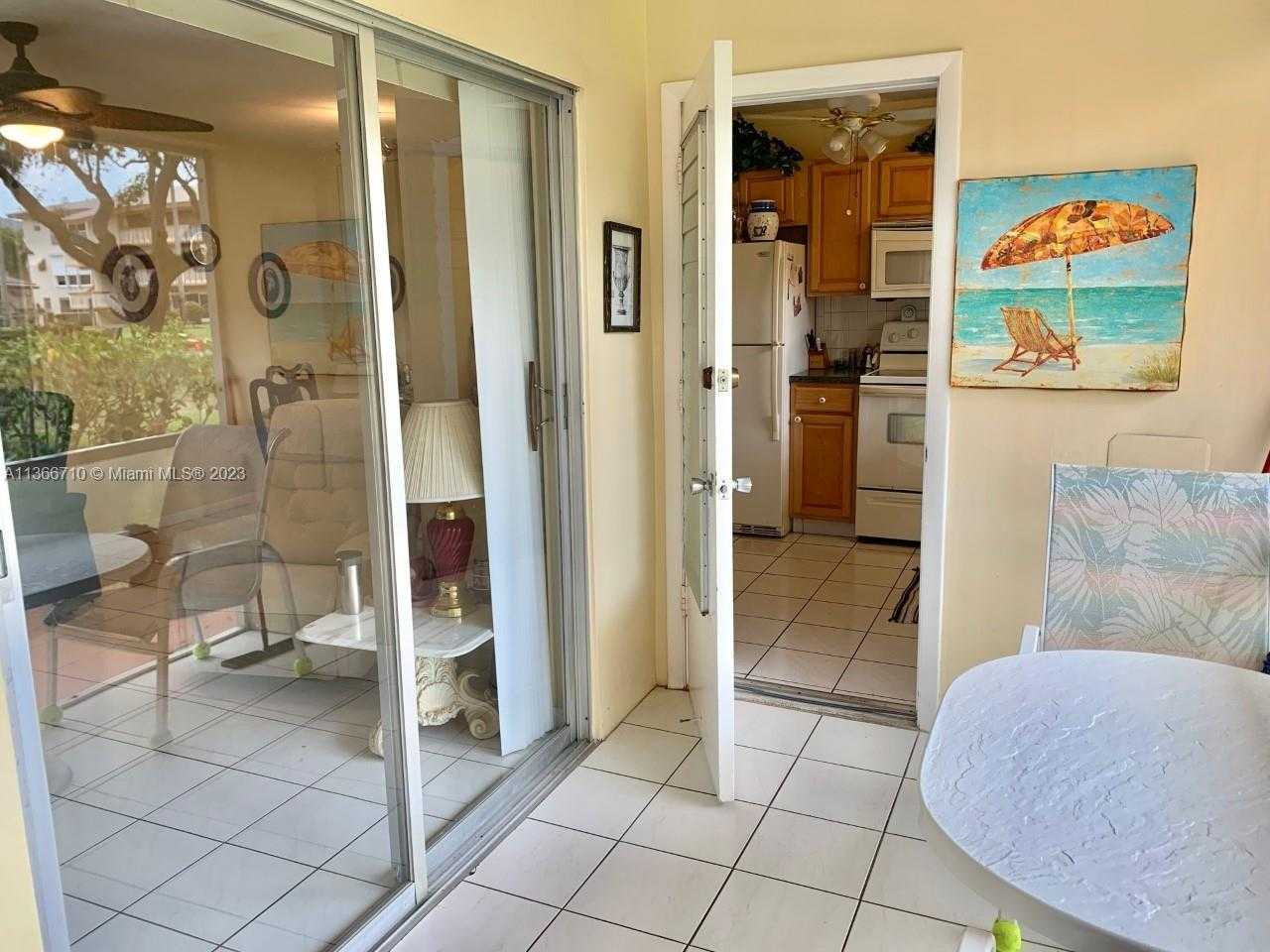 Small Image of 5300 WASHINGTON ST #G123, Hollywood Number 20