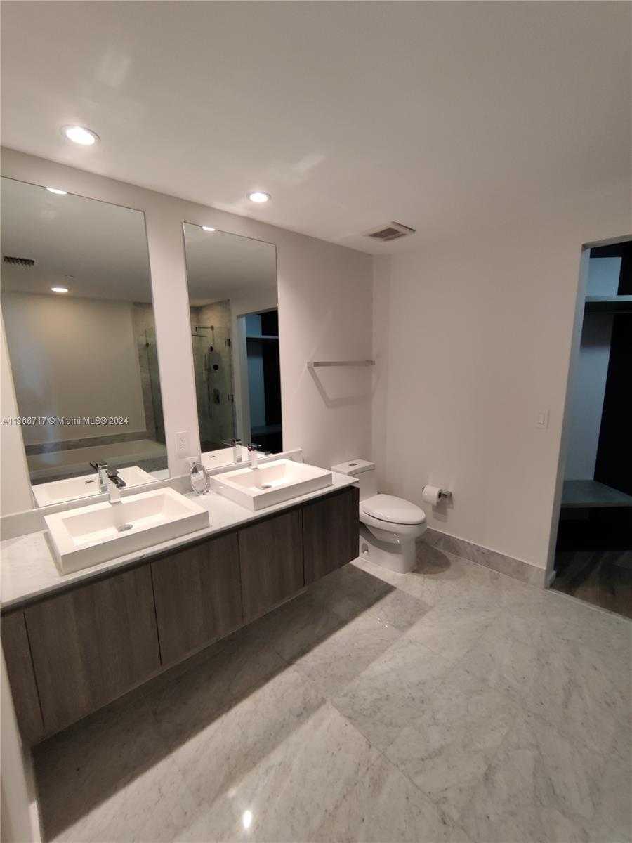 Small Image of 801 SOUTH MIAMI AVE #2405, Miami Number 10