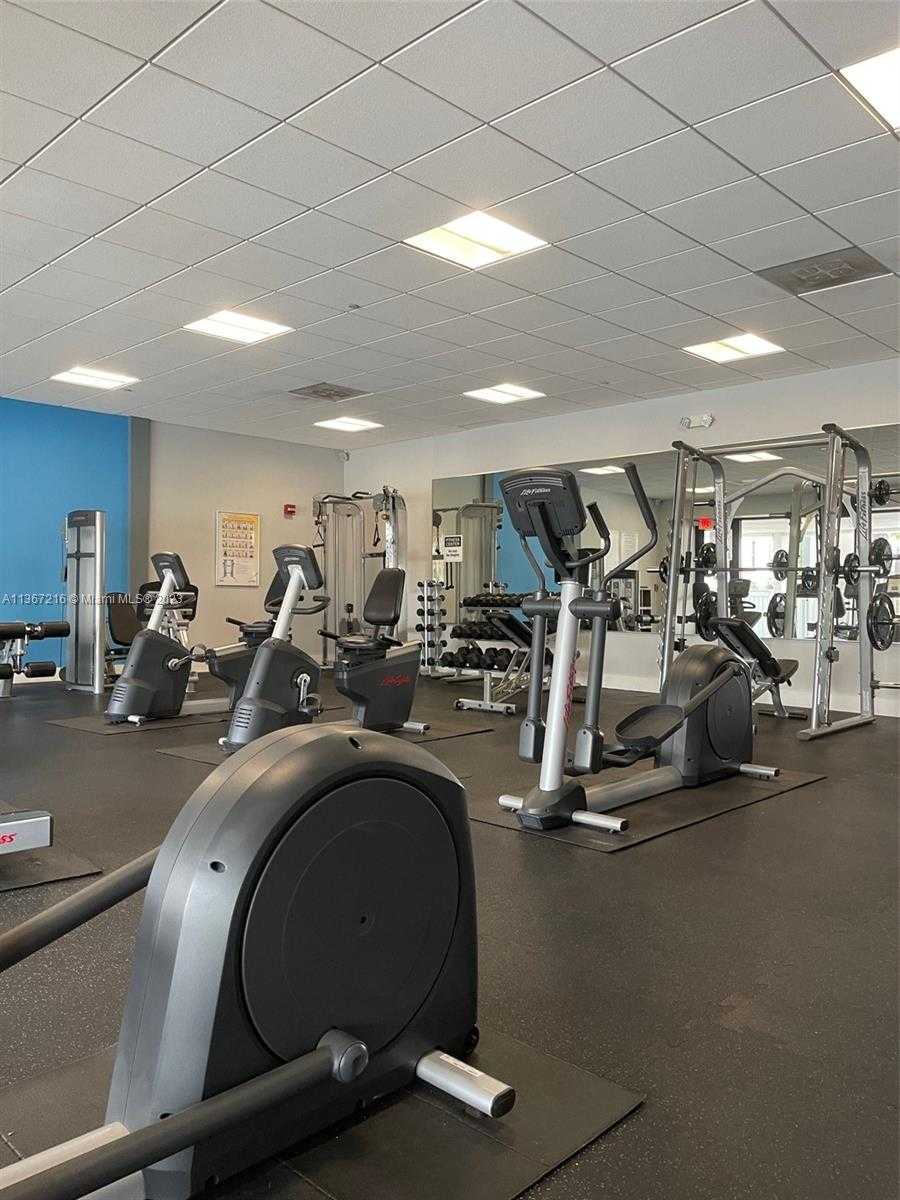 Small Image of 3675 NORTH COUNTRY CLUB DR #1601, Aventura Number 14