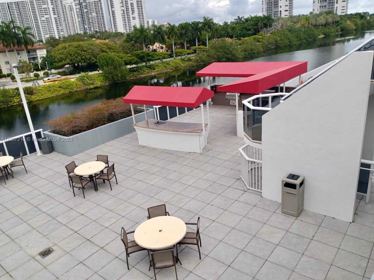 Small Image of 3675 NORTH COUNTRY CLUB DR #1601, Aventura Number 18