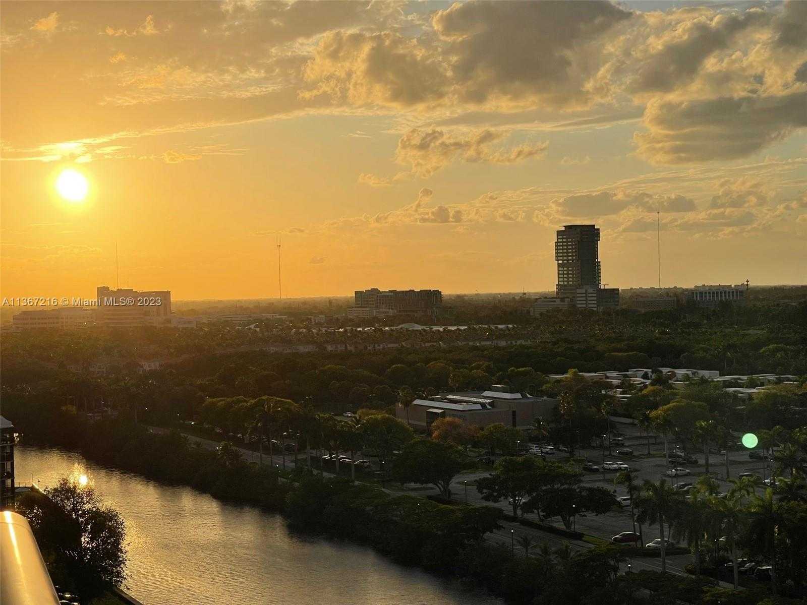 Small Image of 3675 NORTH COUNTRY CLUB DR #1601, Aventura Number 25