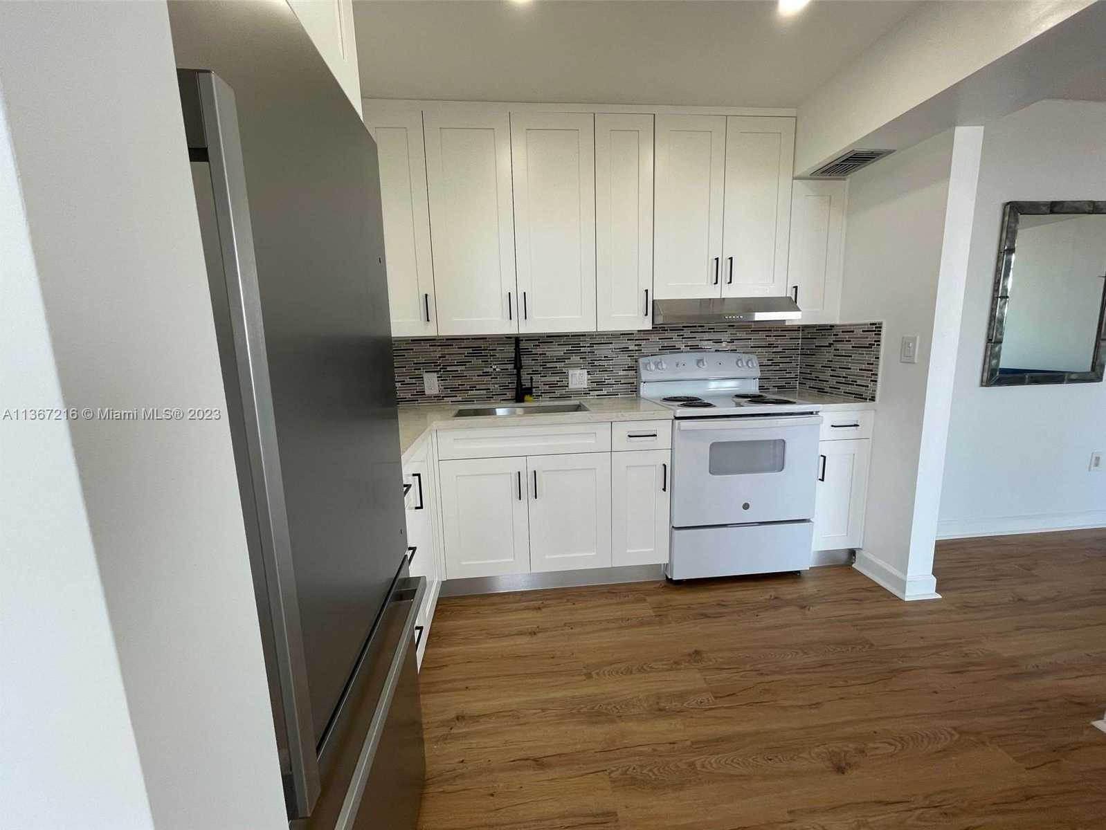 Small Image of 3675 NORTH COUNTRY CLUB DR #1601, Aventura Number 29