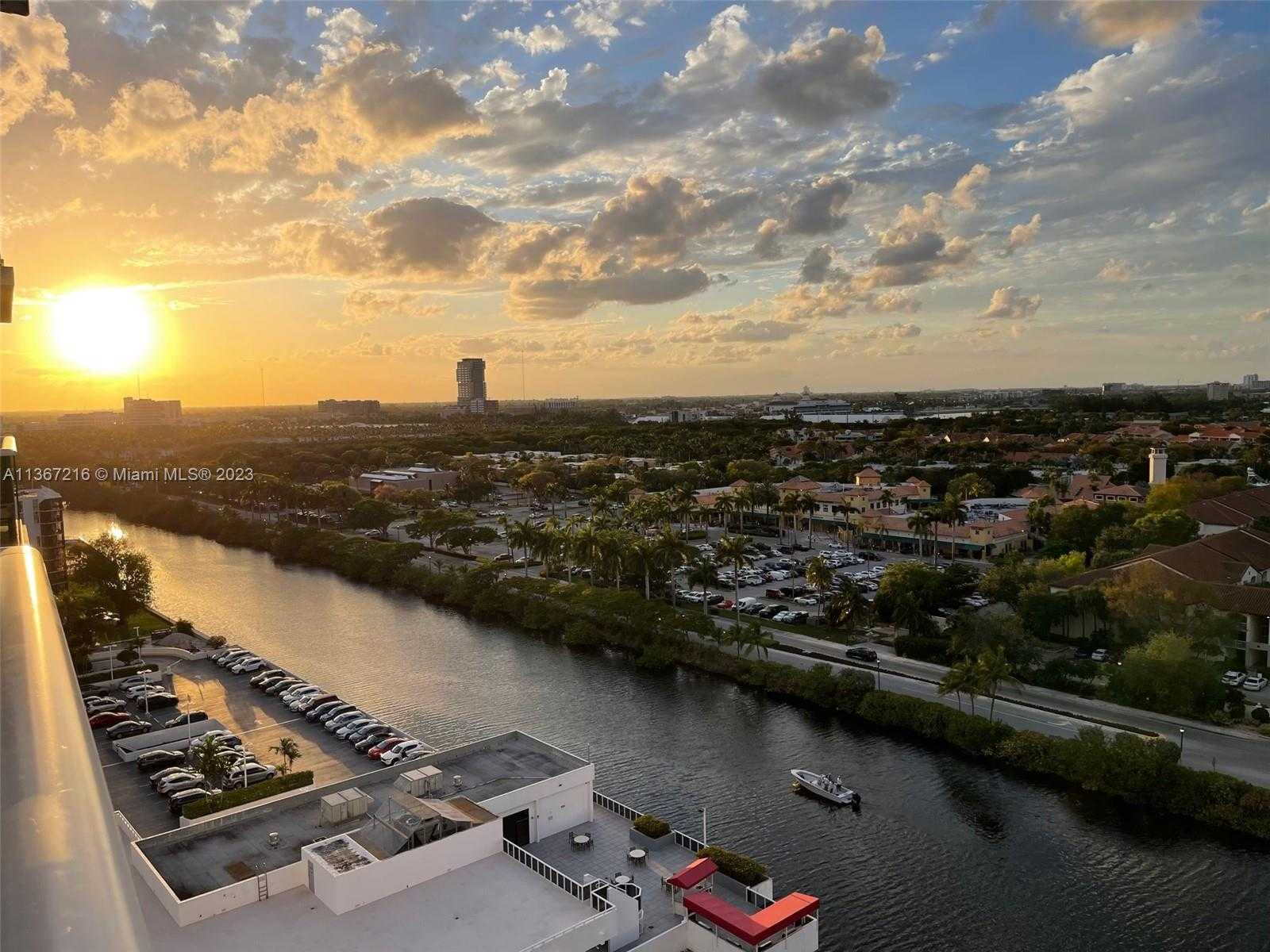 Small Image of 3675 NORTH COUNTRY CLUB DR #1601, Aventura Number 4