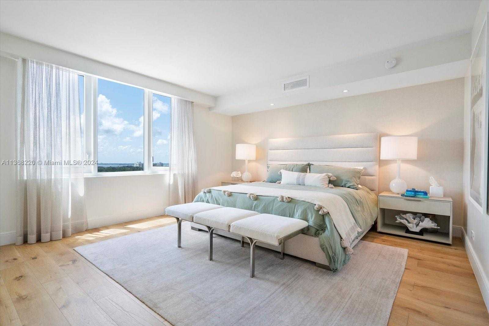 Small Image of 2301 COLLINS AVE #1536/1537, Miami Beach Number 2