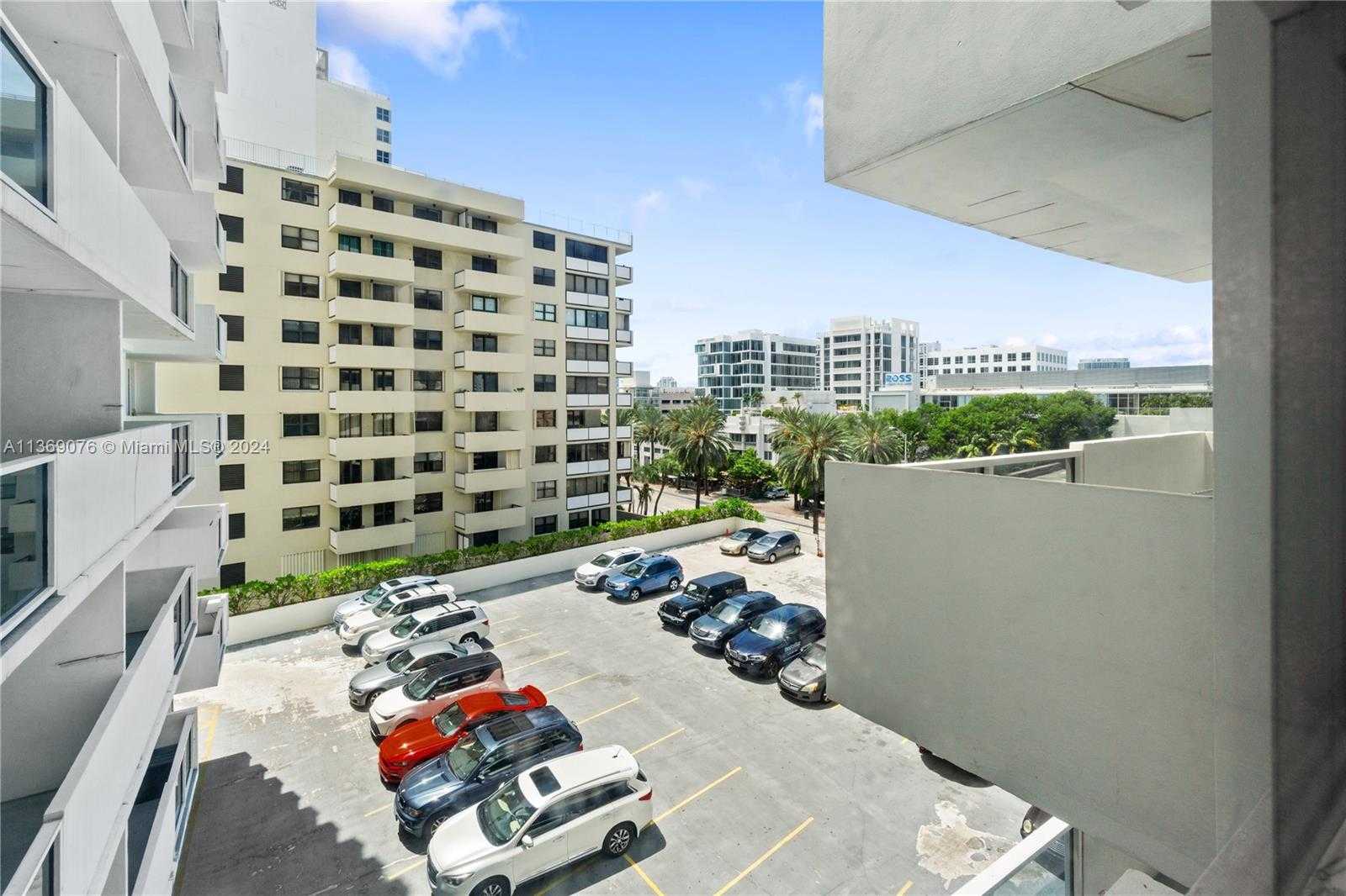Small Image of 100 LINCOLN RD #501, Miami Beach Number 18