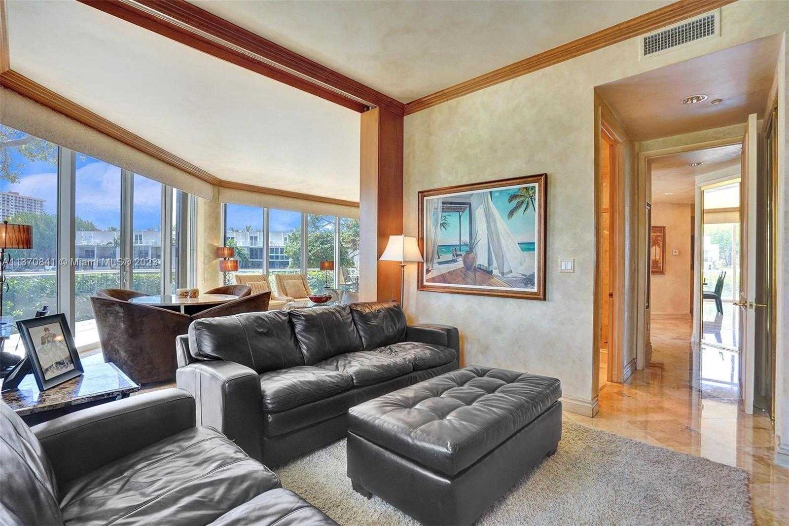 Small Image of 2600 ISLAND BLVD #101, Aventura Number 15