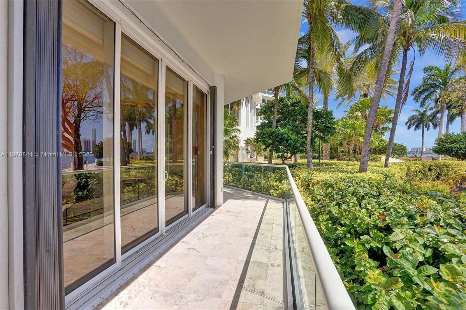 Small Image of 2600 ISLAND BLVD #101, Aventura Number 18