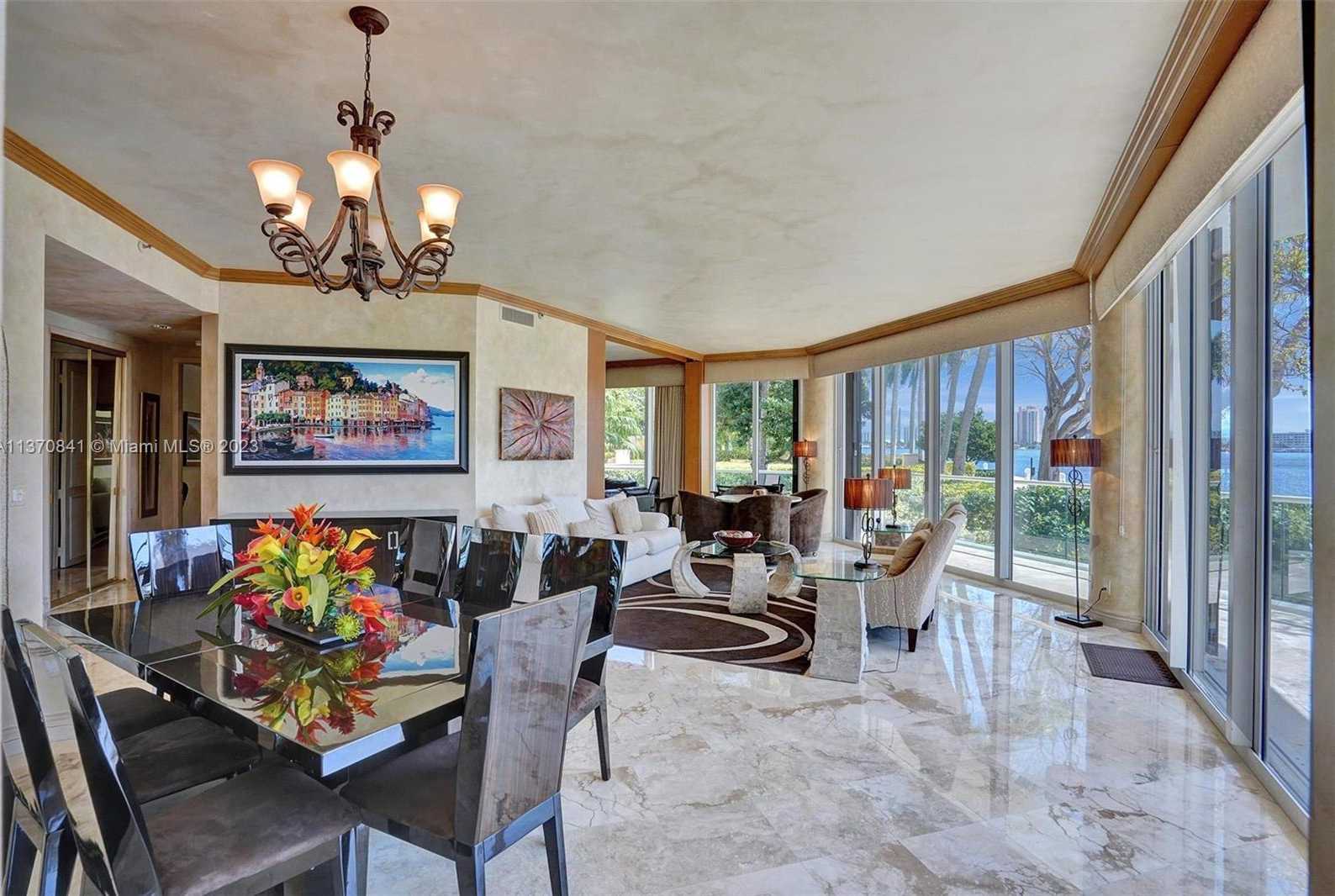 Small Image of 2600 ISLAND BLVD #101, Aventura Number 9