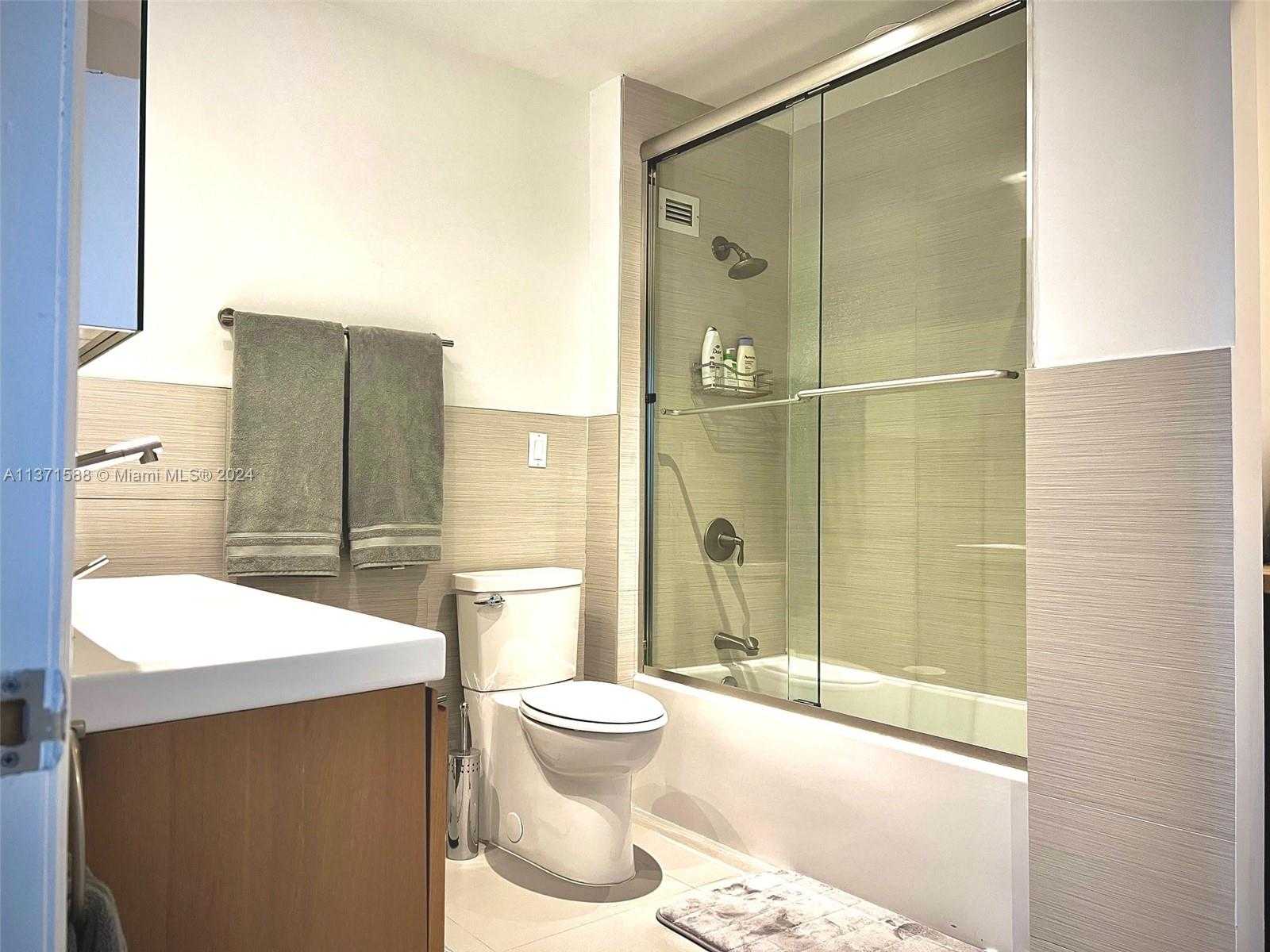 Small Image of 2301 COLLINS AVE #1626, Miami Beach Number 11