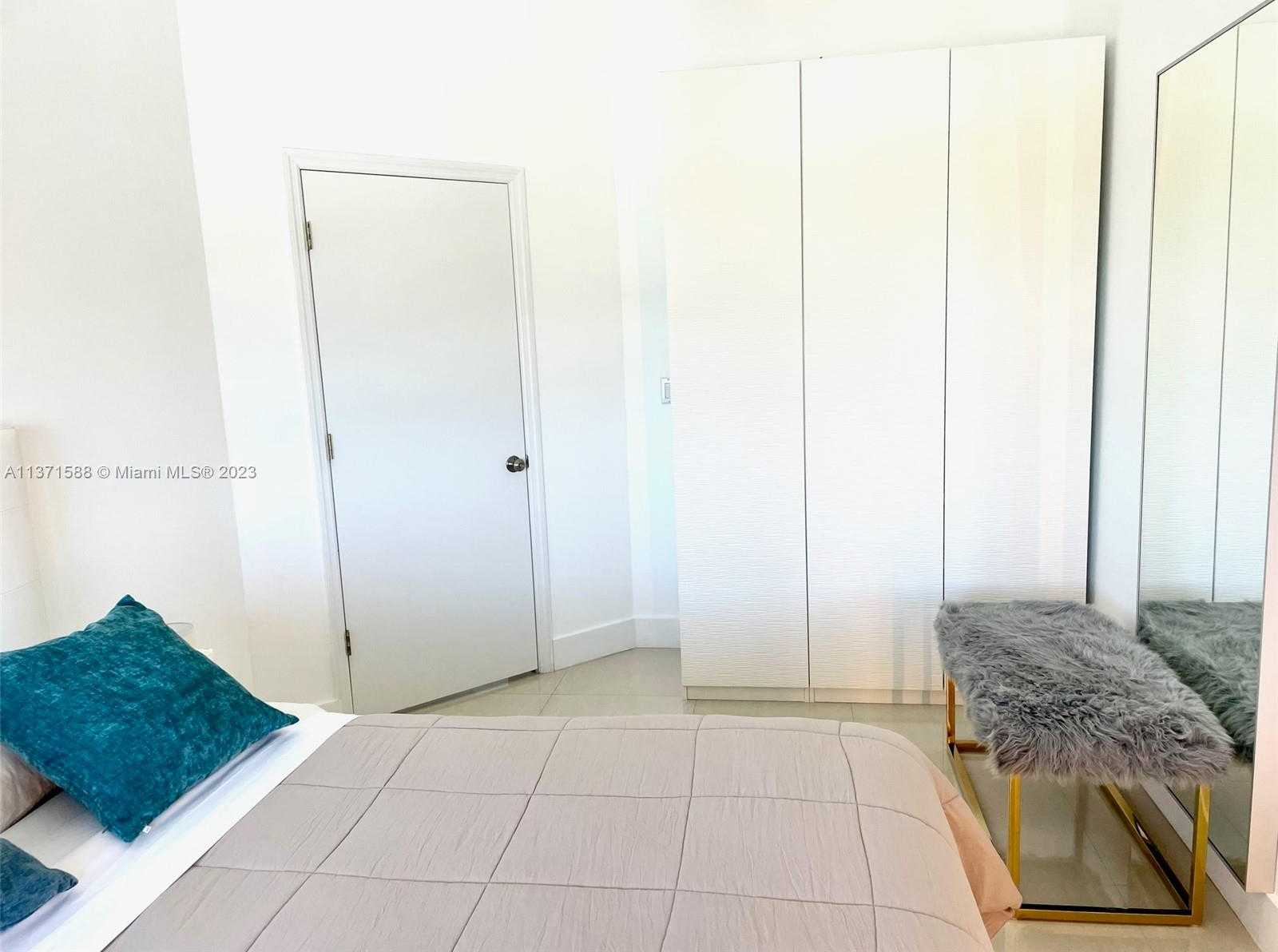 Small Image of 2301 COLLINS AVE #1626, Miami Beach Number 18