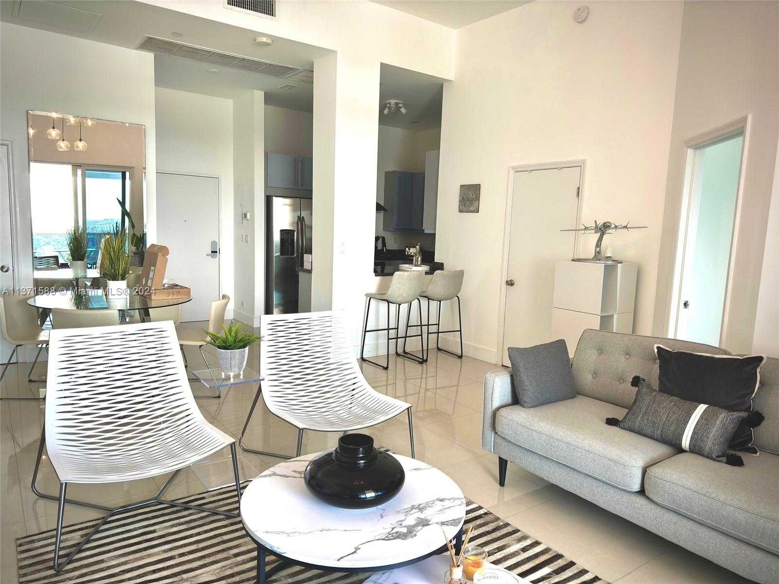 Small Image of 2301 COLLINS AVE #1626, Miami Beach Number 5