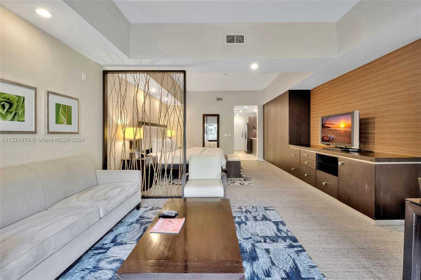 Small Image of 5300 NORTH WEST 87TH AVE #606, Doral Number 8