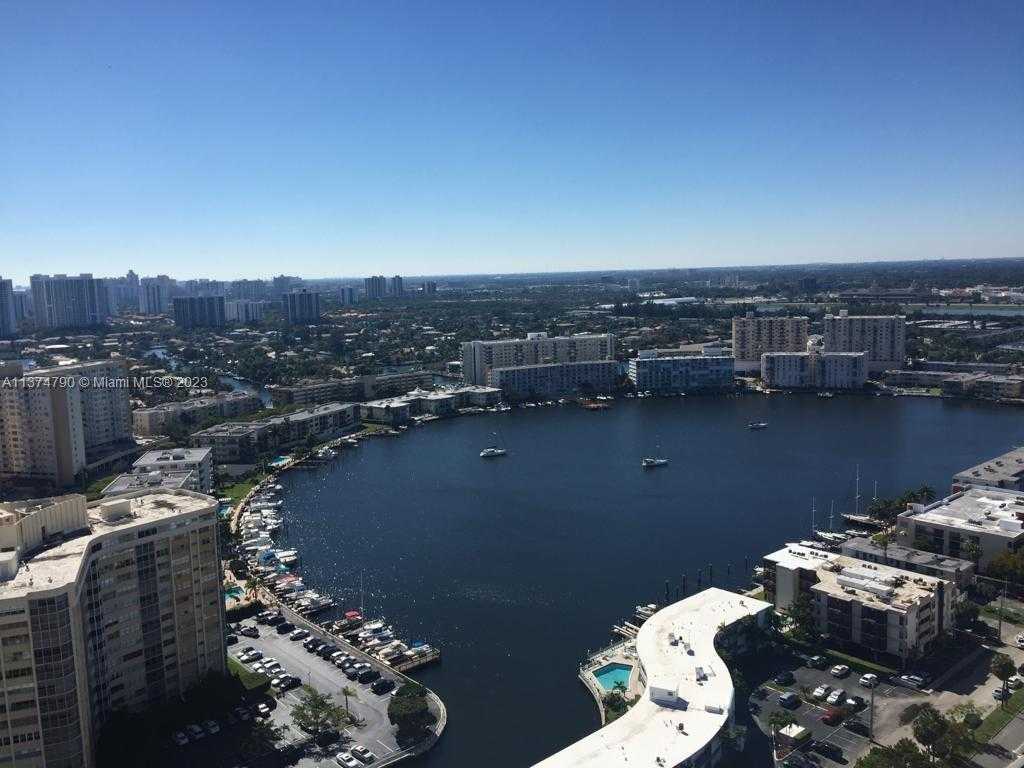 Small Image of 2600 #T3109, Hallandale Beach Number 3
