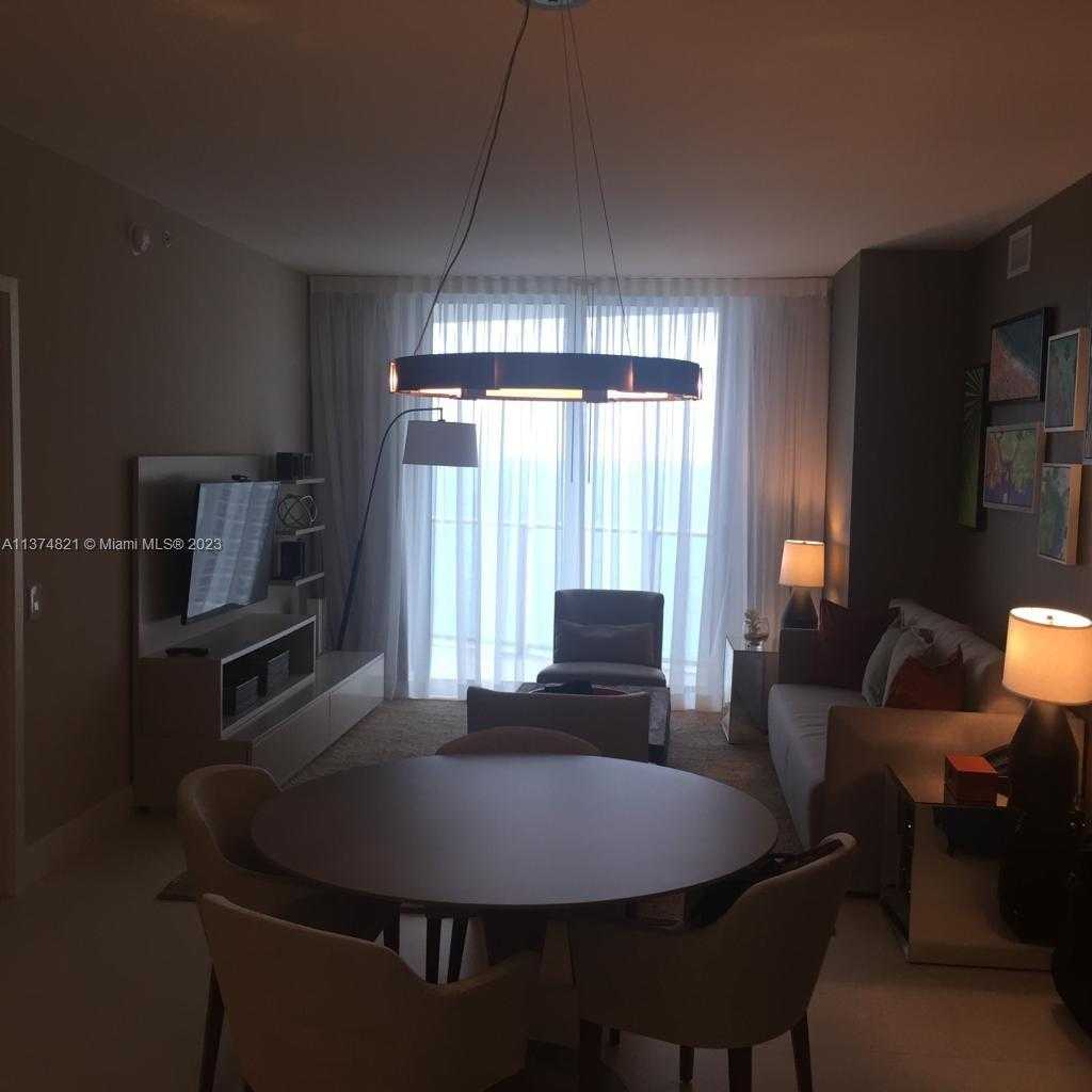 Small Image of 4111 #3003, Hollywood Number 2