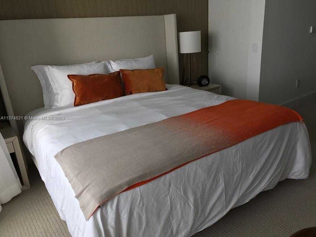 Small Image of 4111 #3003, Hollywood Number 8