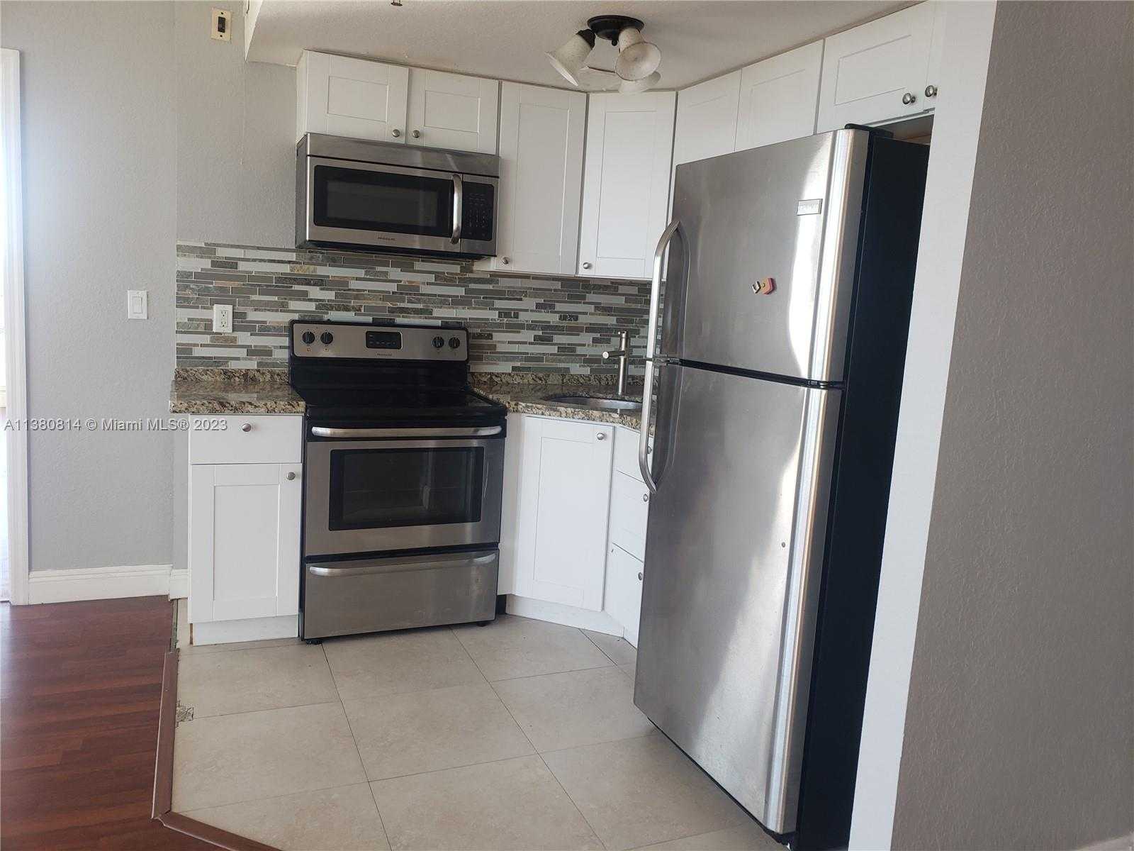 Small Image of 1720 HARRISON ST #12D, Hollywood Number 10