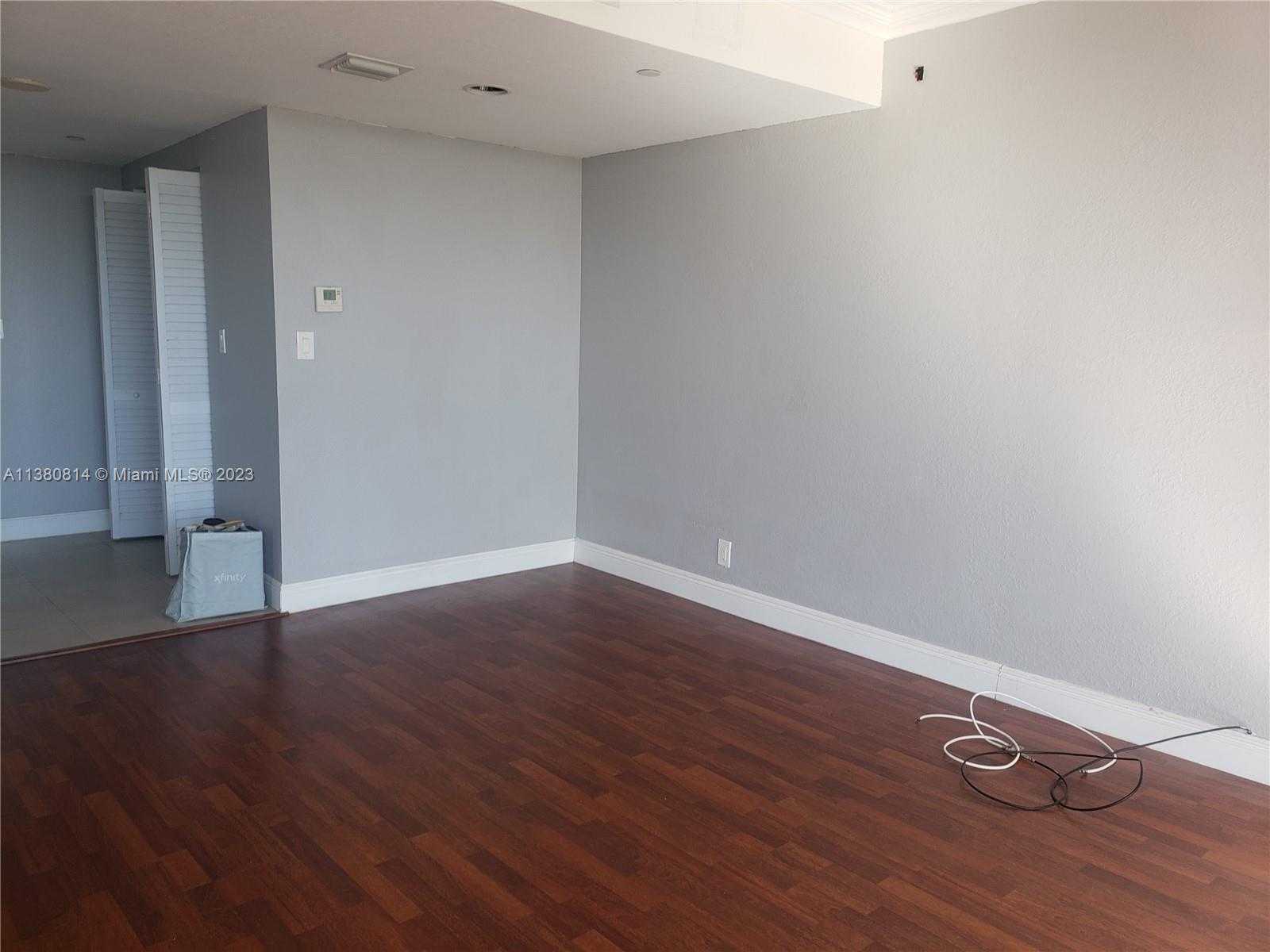 Small Image of 1720 HARRISON ST #12D, Hollywood Number 11