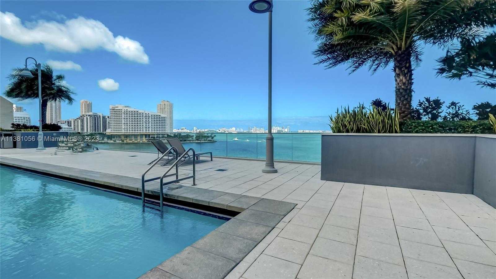 Small Image of 1155 Brickell Bay Dr, Miami, FL 33131, USA Number 20