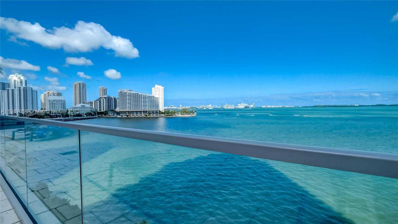 Small Image of 1155 Brickell Bay Dr, Miami, FL 33131, USA Number 21