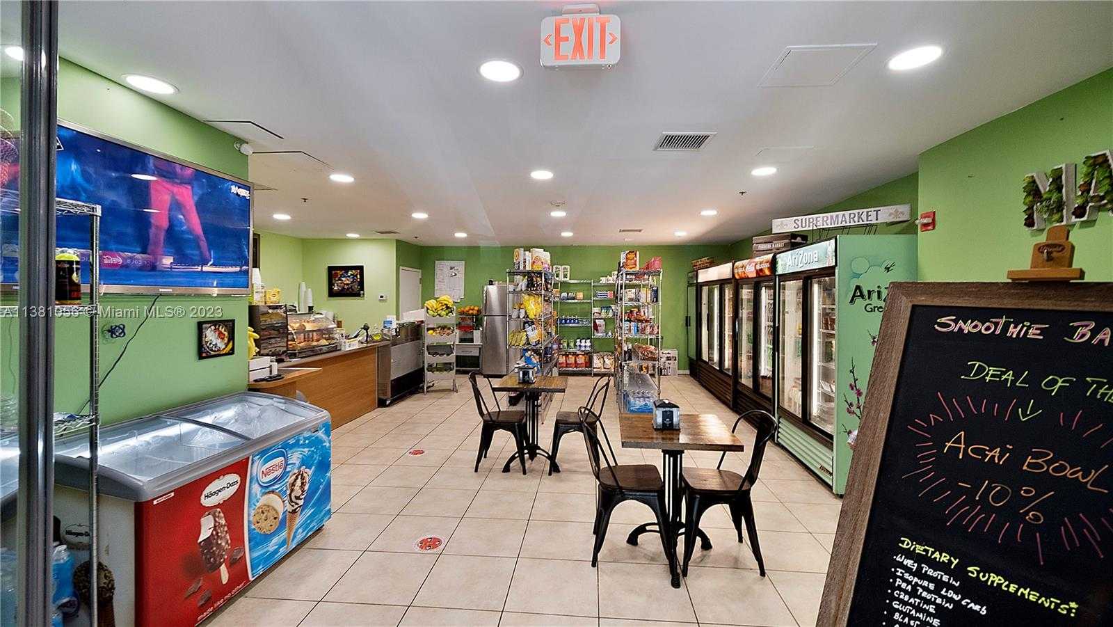 Small Image of 1155 Brickell Bay Dr, Miami, FL 33131, USA Number 26