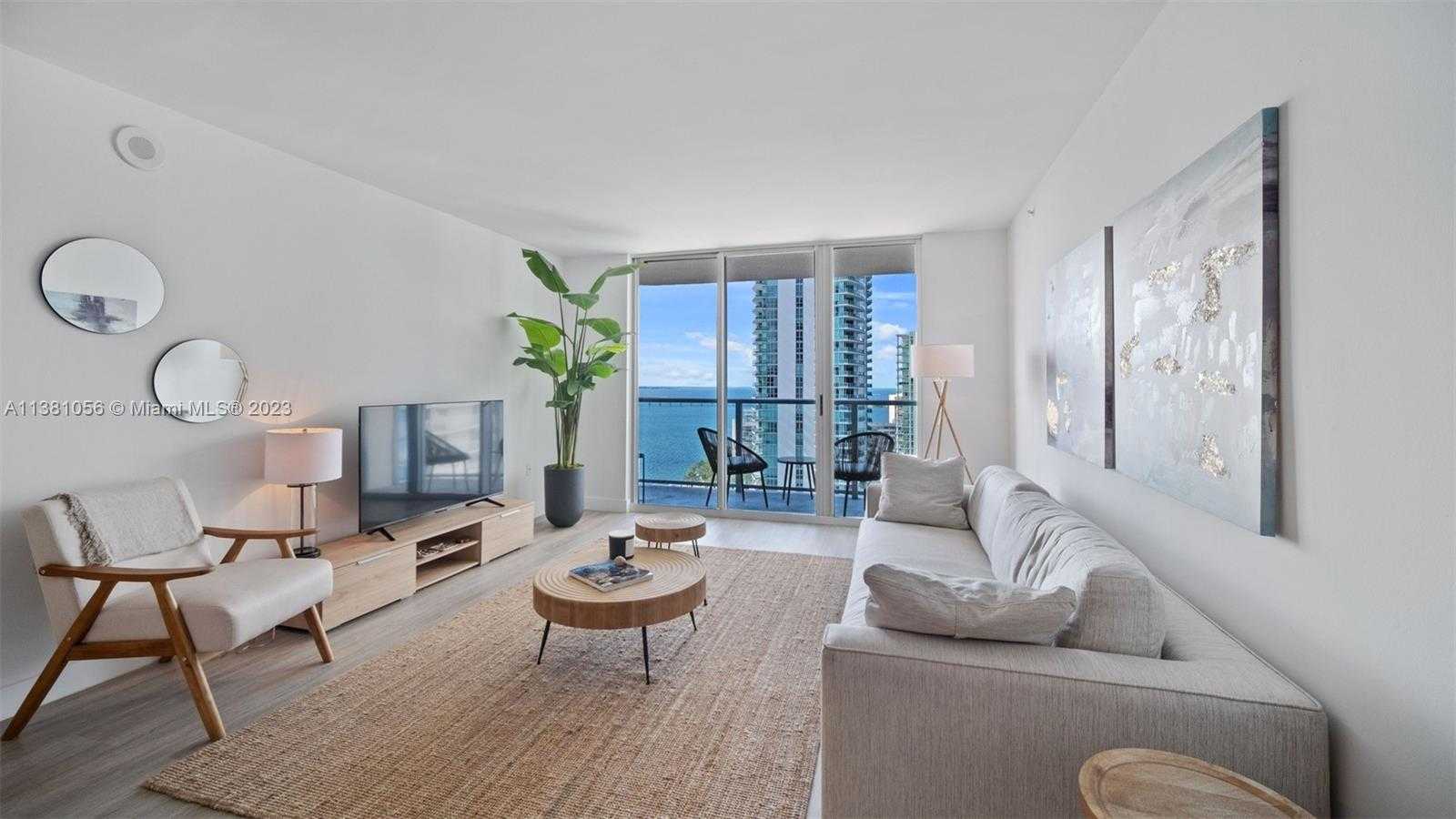 Small Image of 1155 Brickell Bay Dr, Miami, FL 33131, USA Number 34