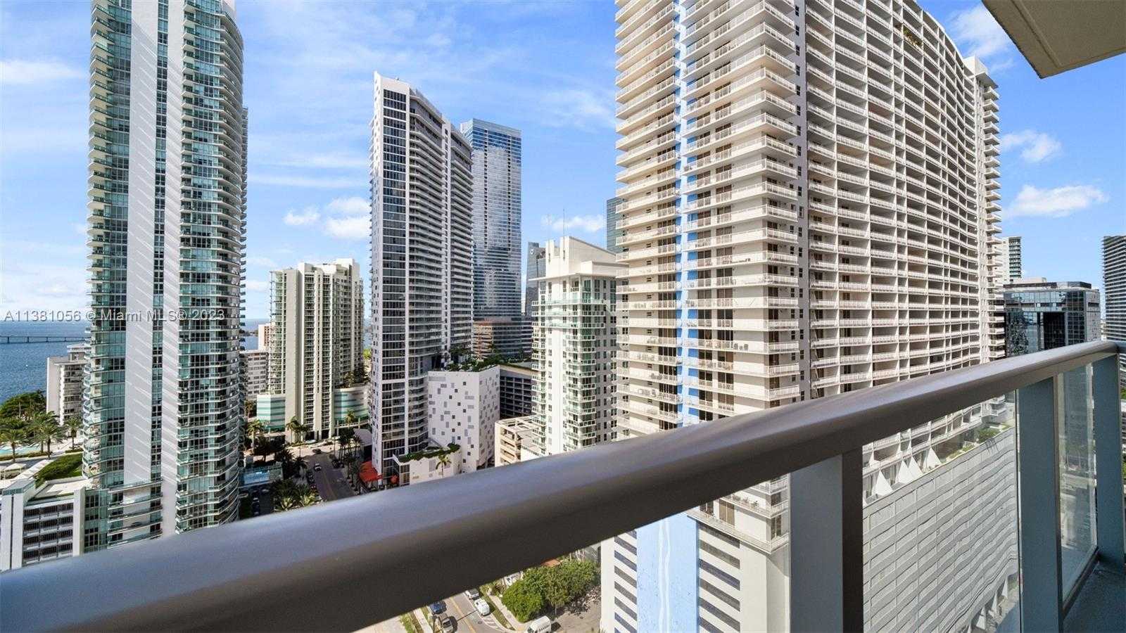 Small Image of 1155 Brickell Bay Dr, Miami, FL 33131, USA Number 57