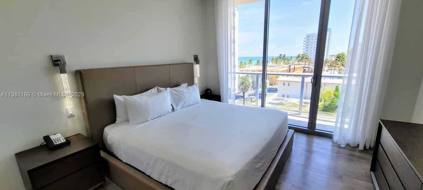 Small Image of 777 NORTH OCEAN DR #N510, Hollywood Number 2
