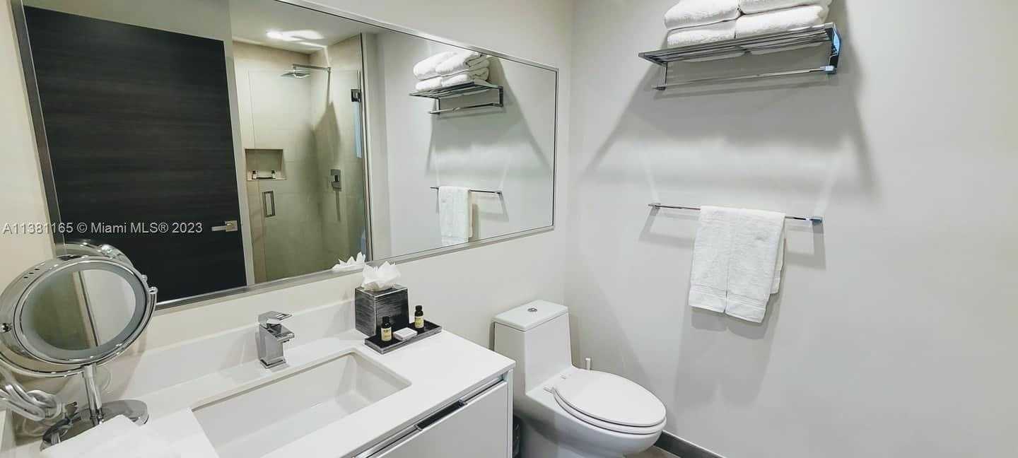 Small Image of 777 NORTH OCEAN DR #N510, Hollywood Number 5